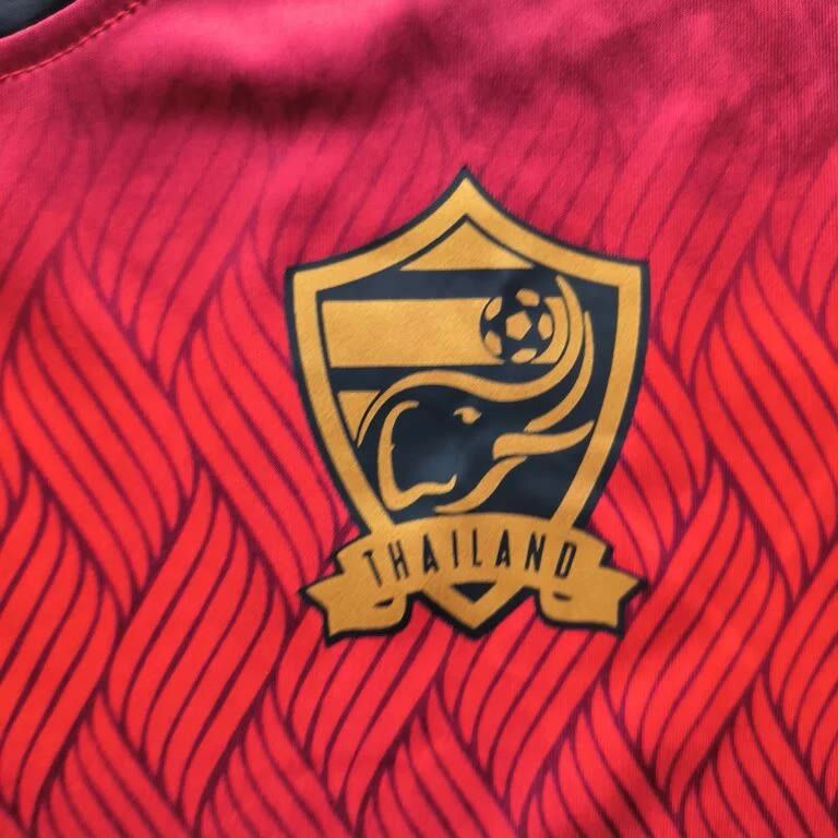 Other Thailand training football jersey size S Size US S / EU 44-46 / 1 - 3 Thumbnail