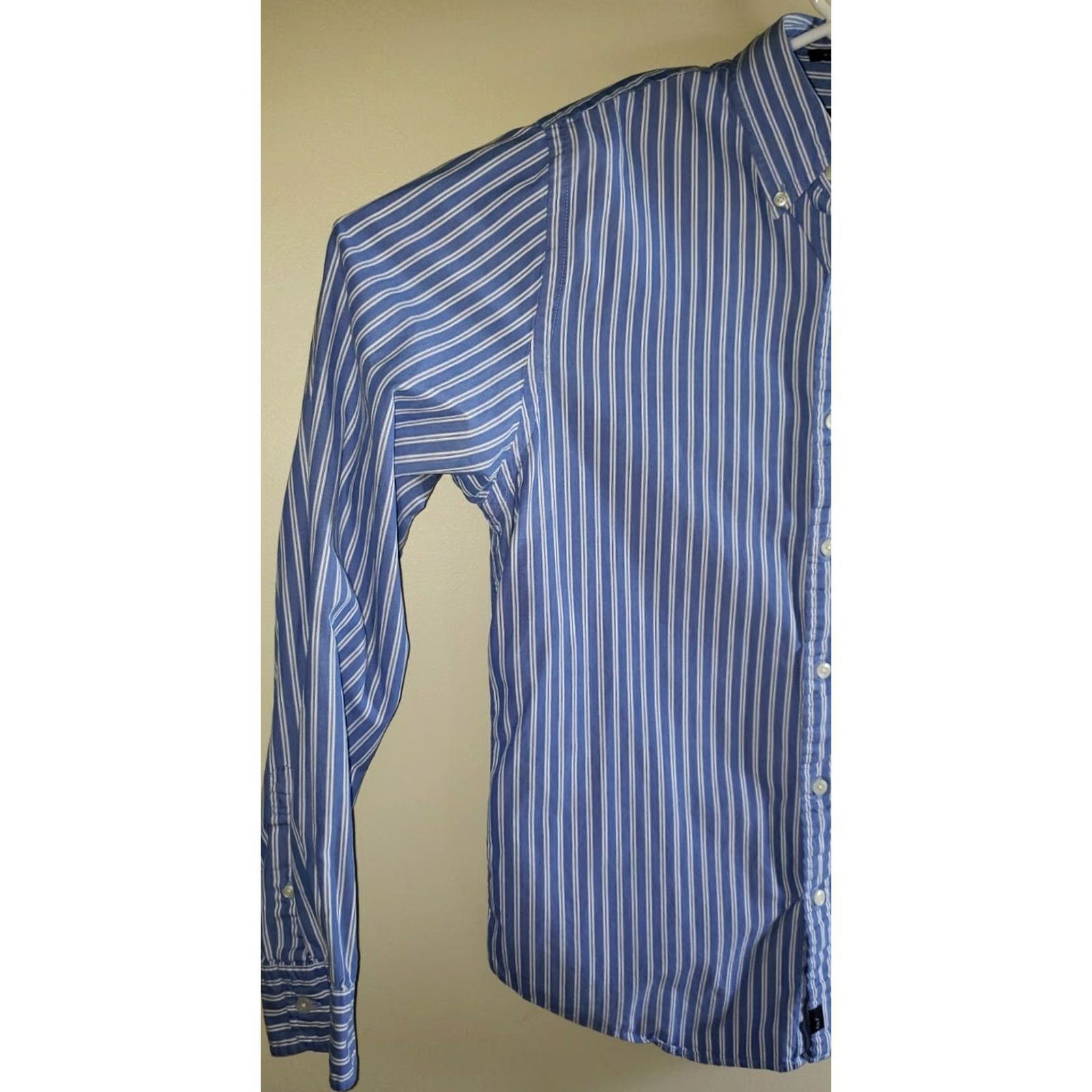 Abercrombie & Fitch Abercrombie & Fitch Shirt Men XL Blue/White Vertical Stripe Long Sleeve Button-Up Shirt Size XL Size US XL / EU 56 / 4 - 6 Thumbnail