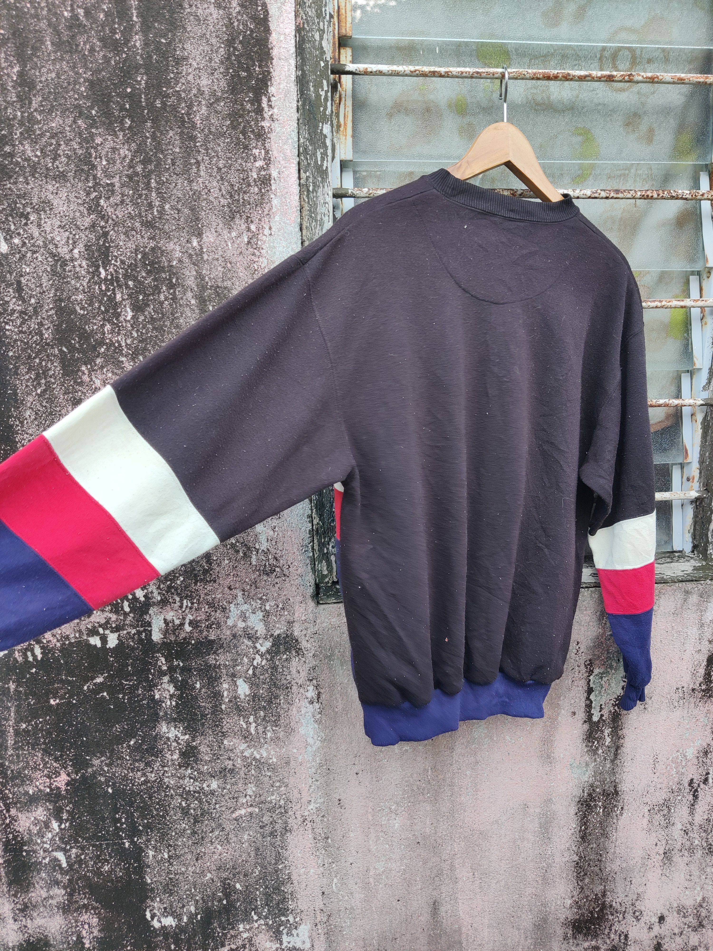 Vintage Vintage Archive Jean Louis Frader Paris Spellout Sweatshirt Size US M / EU 48-50 / 2 - 6 Thumbnail