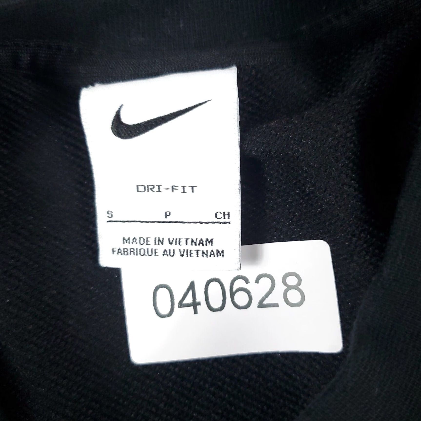 Nike Nike Mens Size Small Black Swoosh Casual Pullover Sweatshirt Size US S / EU 44-46 / 1 - 8 Thumbnail