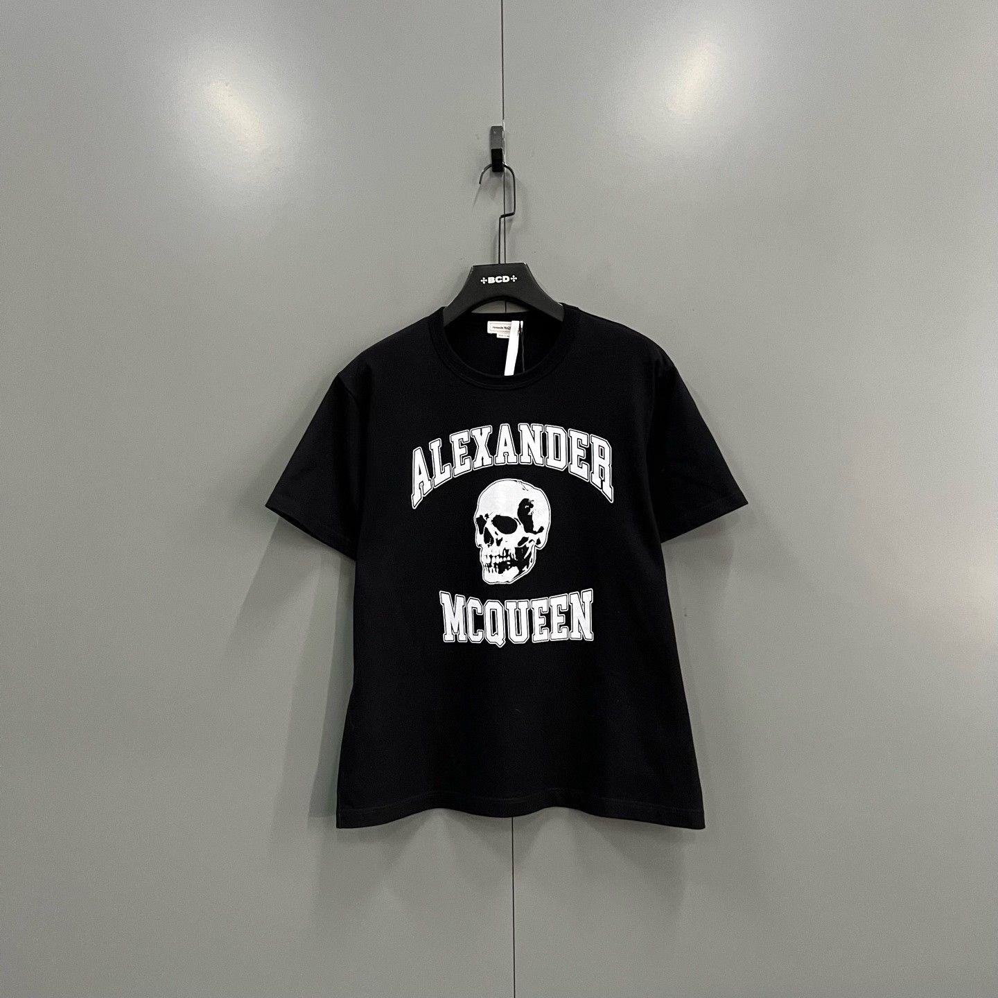 Alexander McQueen Alexander McQueen Printed T-Shirt l Men Size US L / EU 52-54 / 3 - 1 Thumbnail