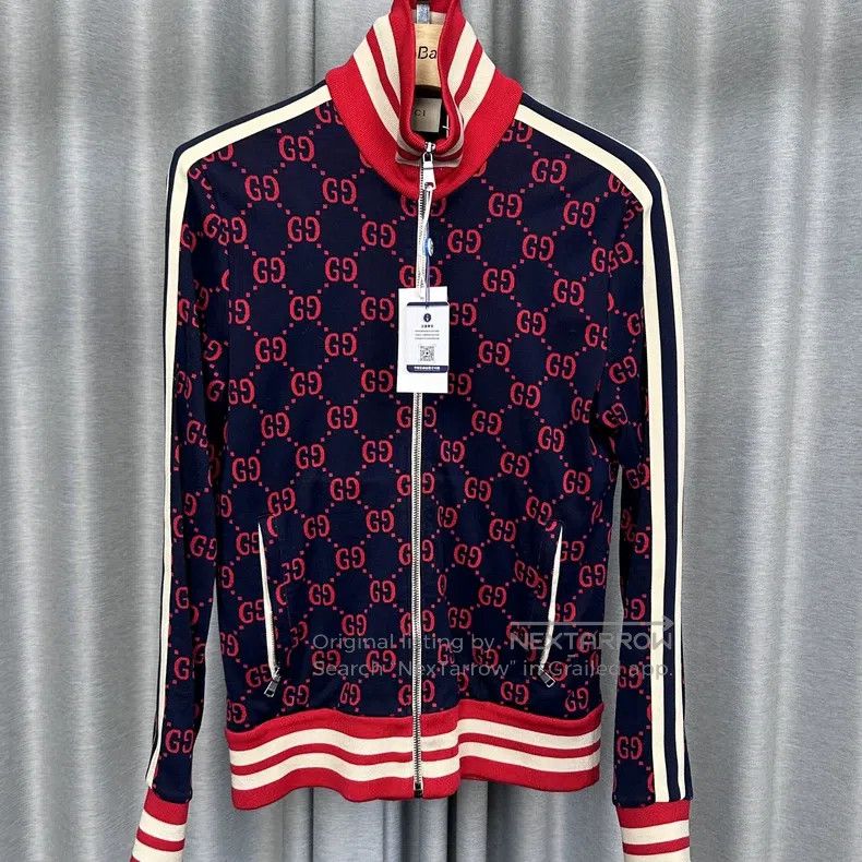Gucci Gucci Full logo zipper jacket Size US S / EU 44-46 / 1 - 1 Thumbnail
