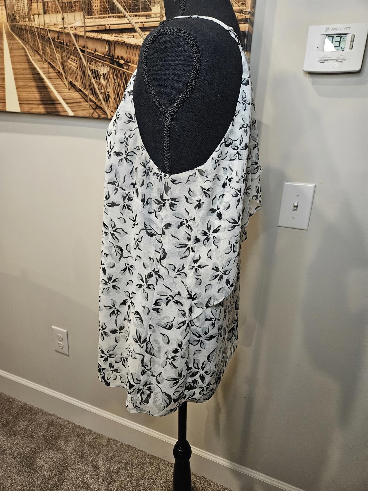 Designer Cabi Women's Floral Print Tank Top - Size S Size S / US 4 / IT 40 - 2 Thumbnail
