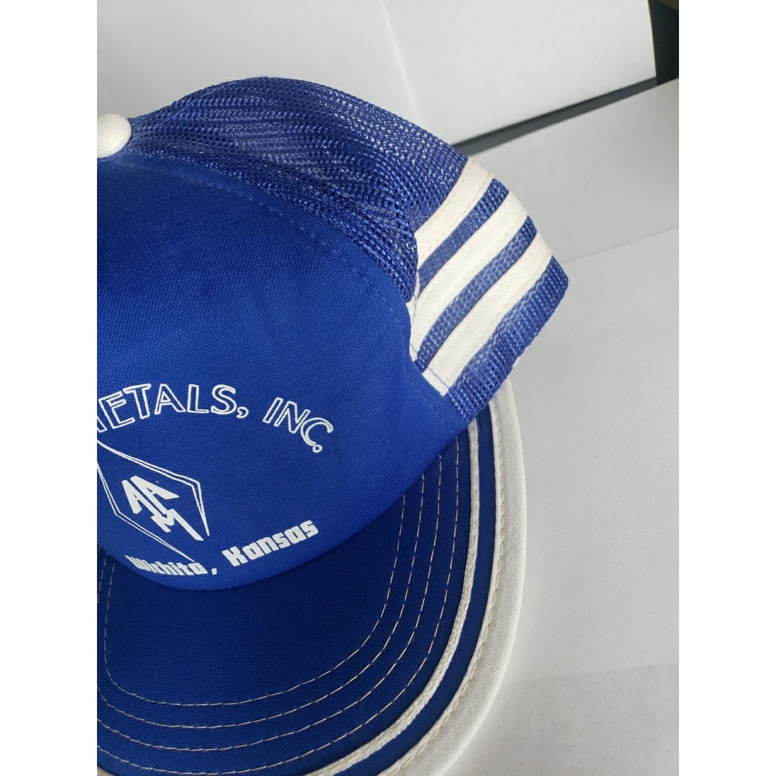 Vintage VTG Three Stripe Trucker Hat USA Mesh 70s 80s Blue Metal Size ONE SIZE - 5 Thumbnail