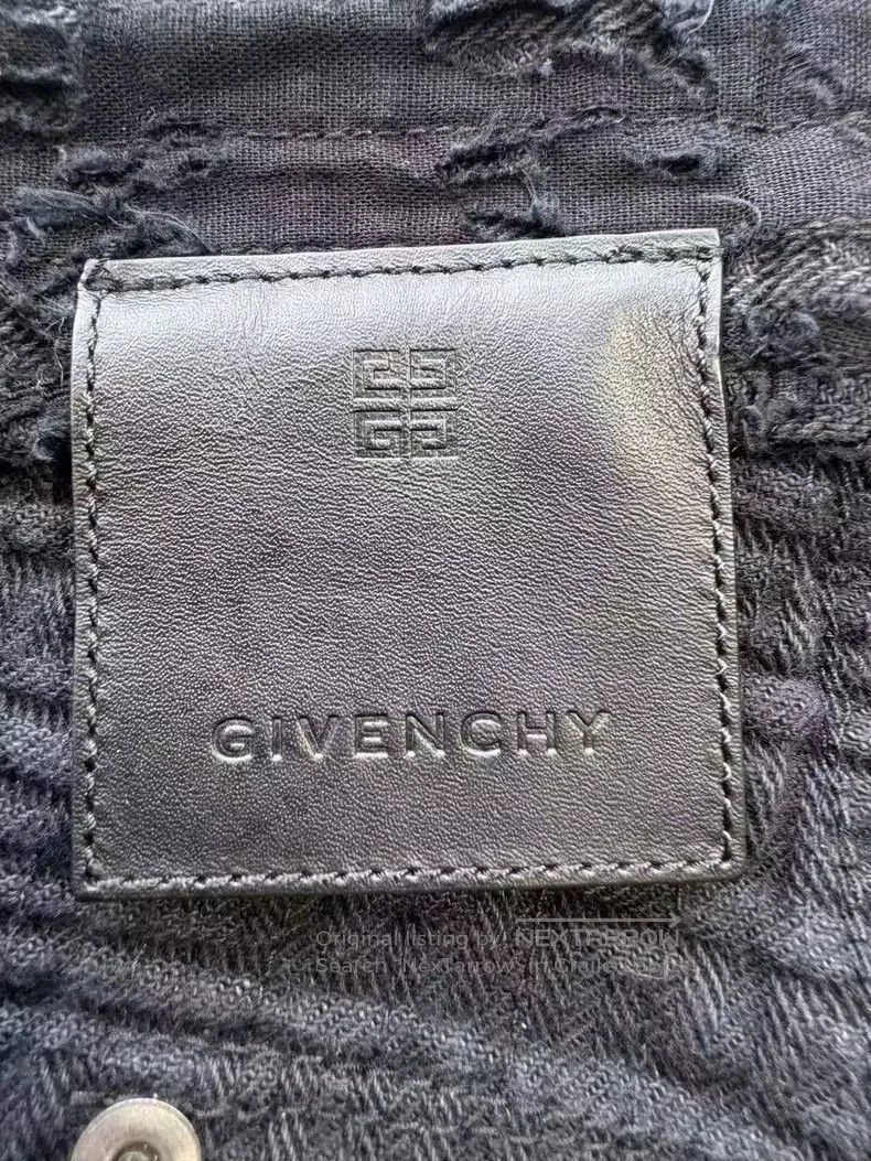 Givenchy Givenchy Black 4G Relief Print Destroyed Denim Pants Size US 33 - 8 Thumbnail