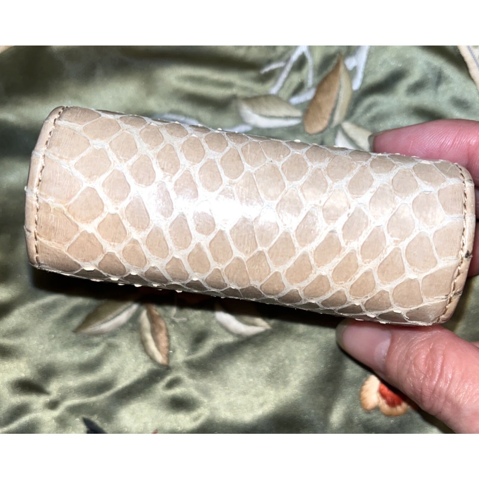 Vintage VINTAGE Kisslock Coin Purse Wallet Leather Tan Brown 3x2 Inch XS Animal Print Retro Women Coin Wallet XS Brown Womens Retro 60s 70s Size ONE SIZE - 7 Thumbnail