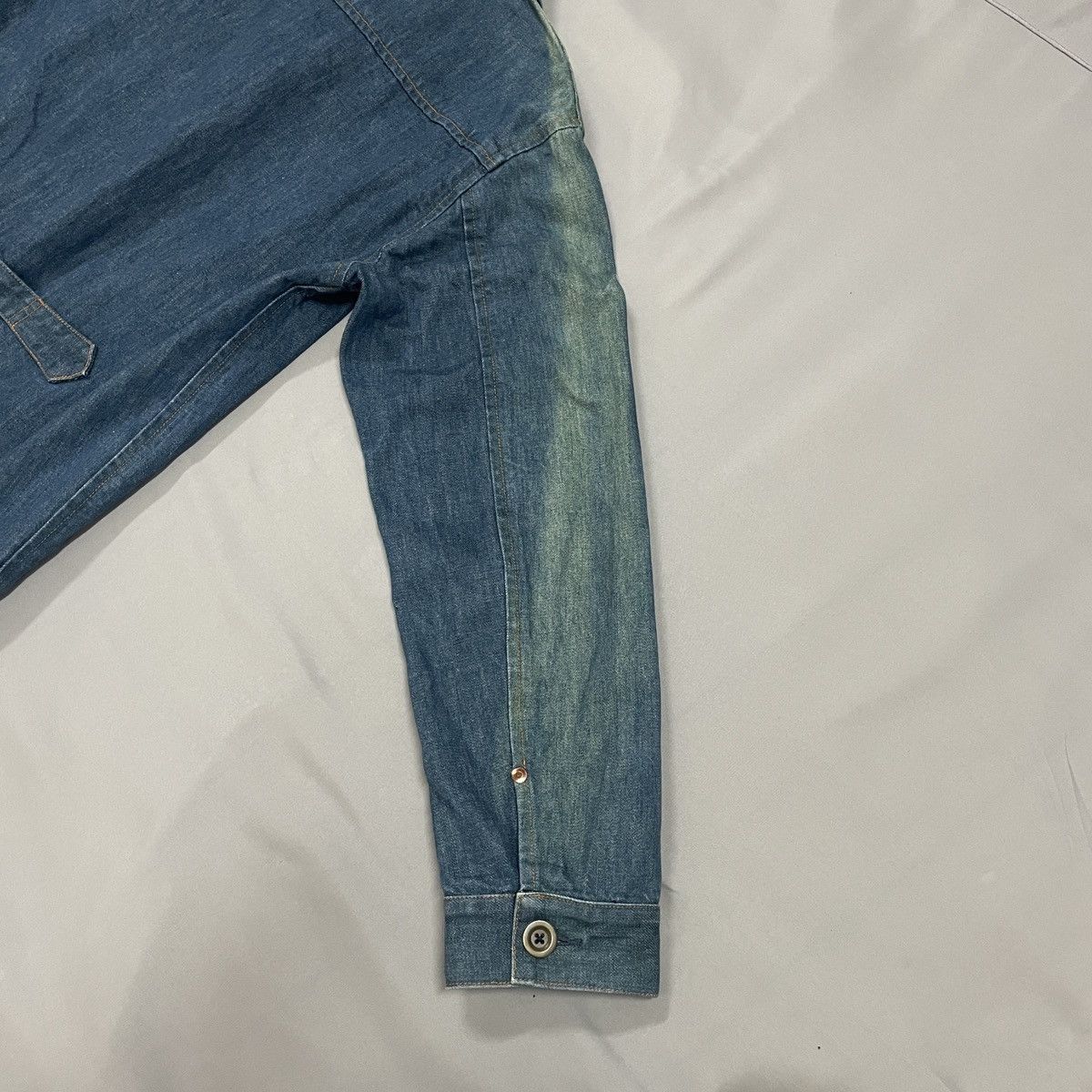 Nepenthes Nepenthes denim jacket. Vintage style. Single pocket. Size M Size US M / EU 48-50 / 2 - 9 Thumbnail