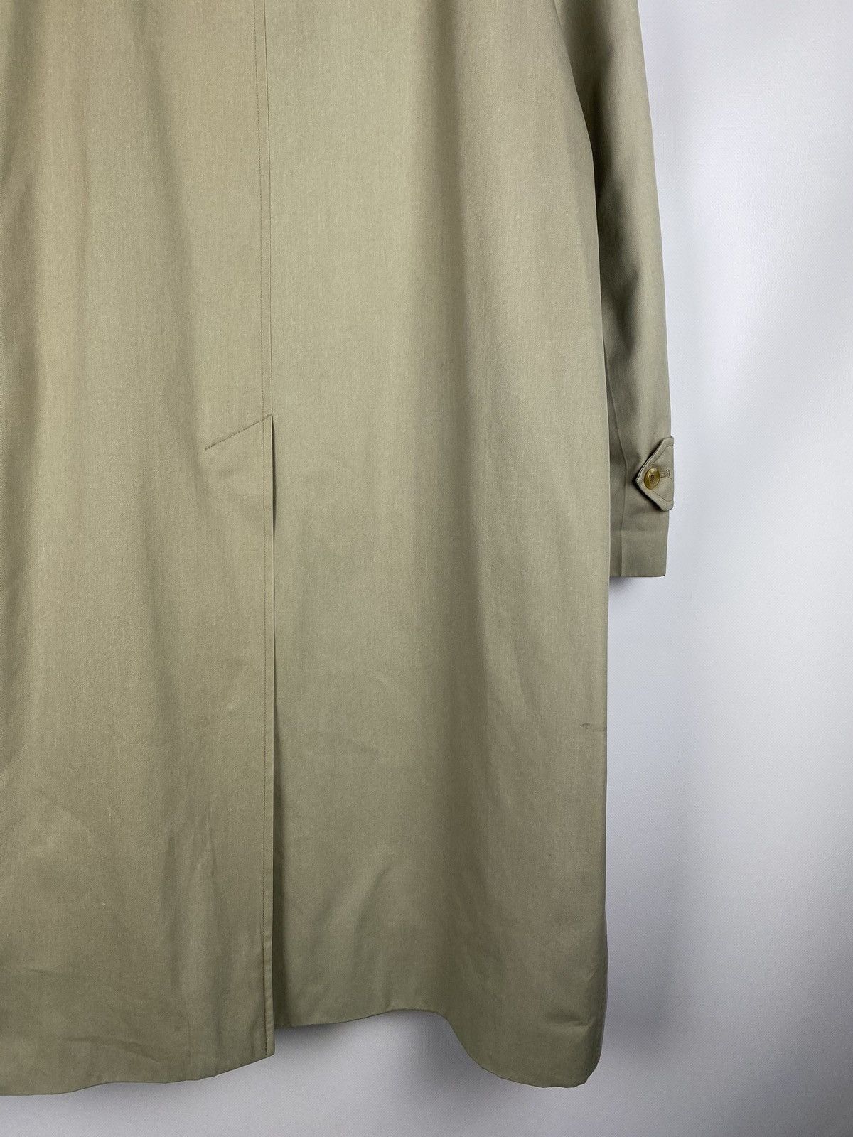 Burberry Burberrys vintage nova check lined men’s trench coat jacket Size US XXL / EU 58 / 5 - 20 Thumbnail