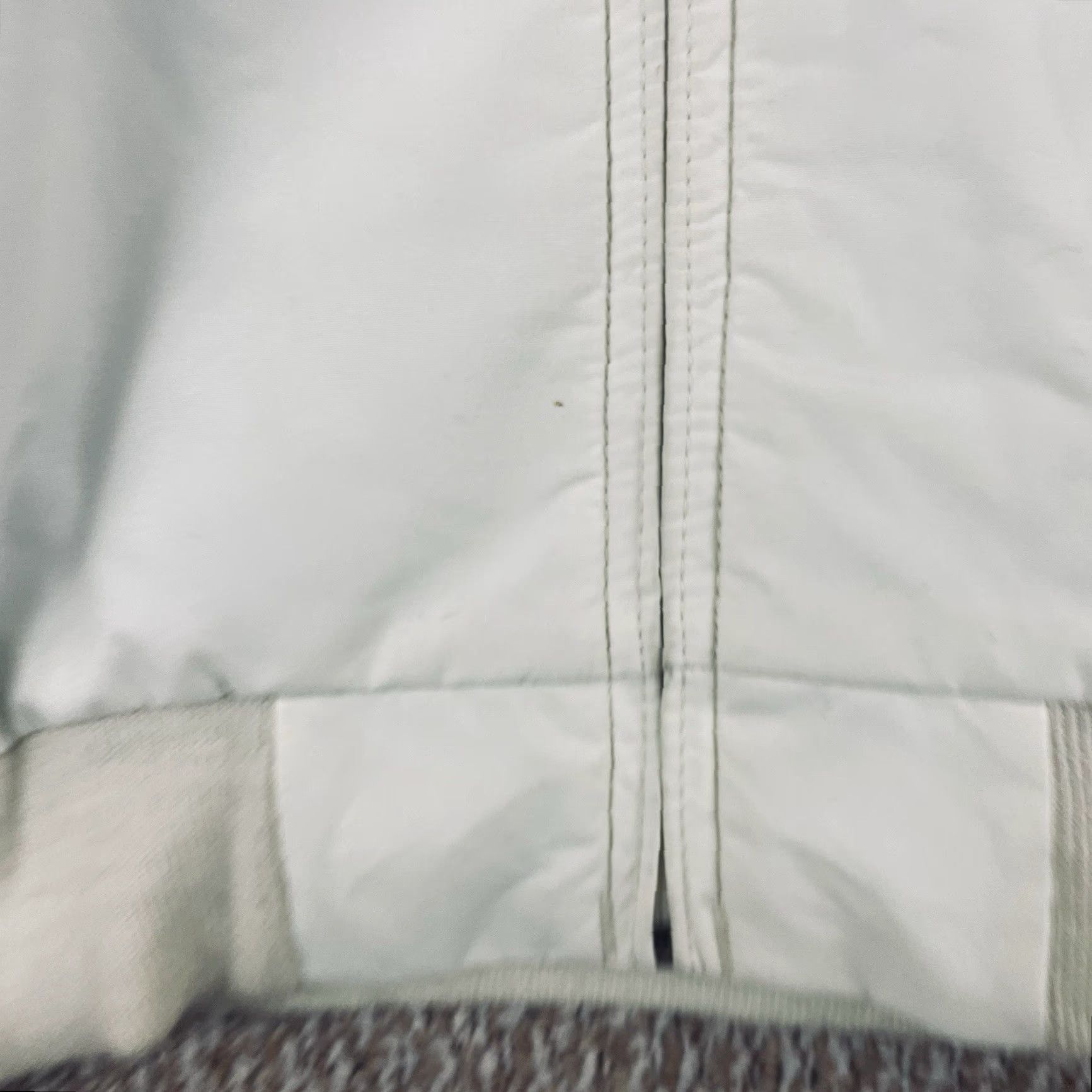 Vintage VINTAGE L.L. Bean Bomber Jacket Coat XL White Nylon Lined USA Mens Regular 90s Cotton Blend Pockets Size US XL / EU 56 / 4 - 6 Thumbnail