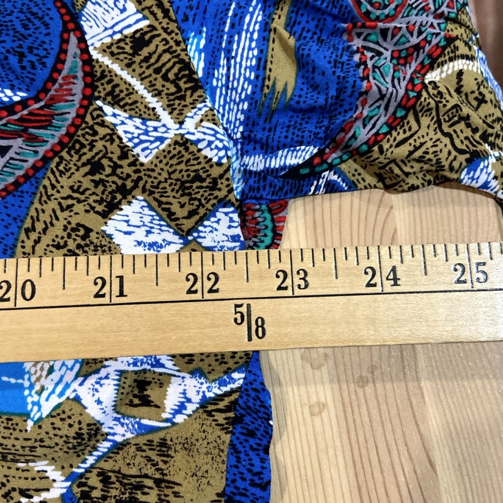 Vintage VINTAGE Blue Paisley 100% Rayon Button-Up Shirt Abstract Graphic Blue XL Shirt Men Beach 100% Regular Short Sleeve Button-Up Mens XL Size US XL / EU 56 / 4 - 4 Thumbnail