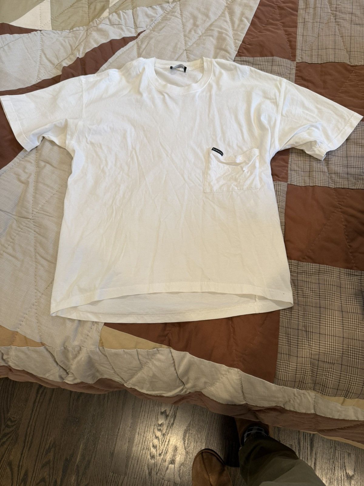 Balenciaga Balenciaga europe pocket tee white Size US XS / EU 42 / 0 - 1 Thumbnail