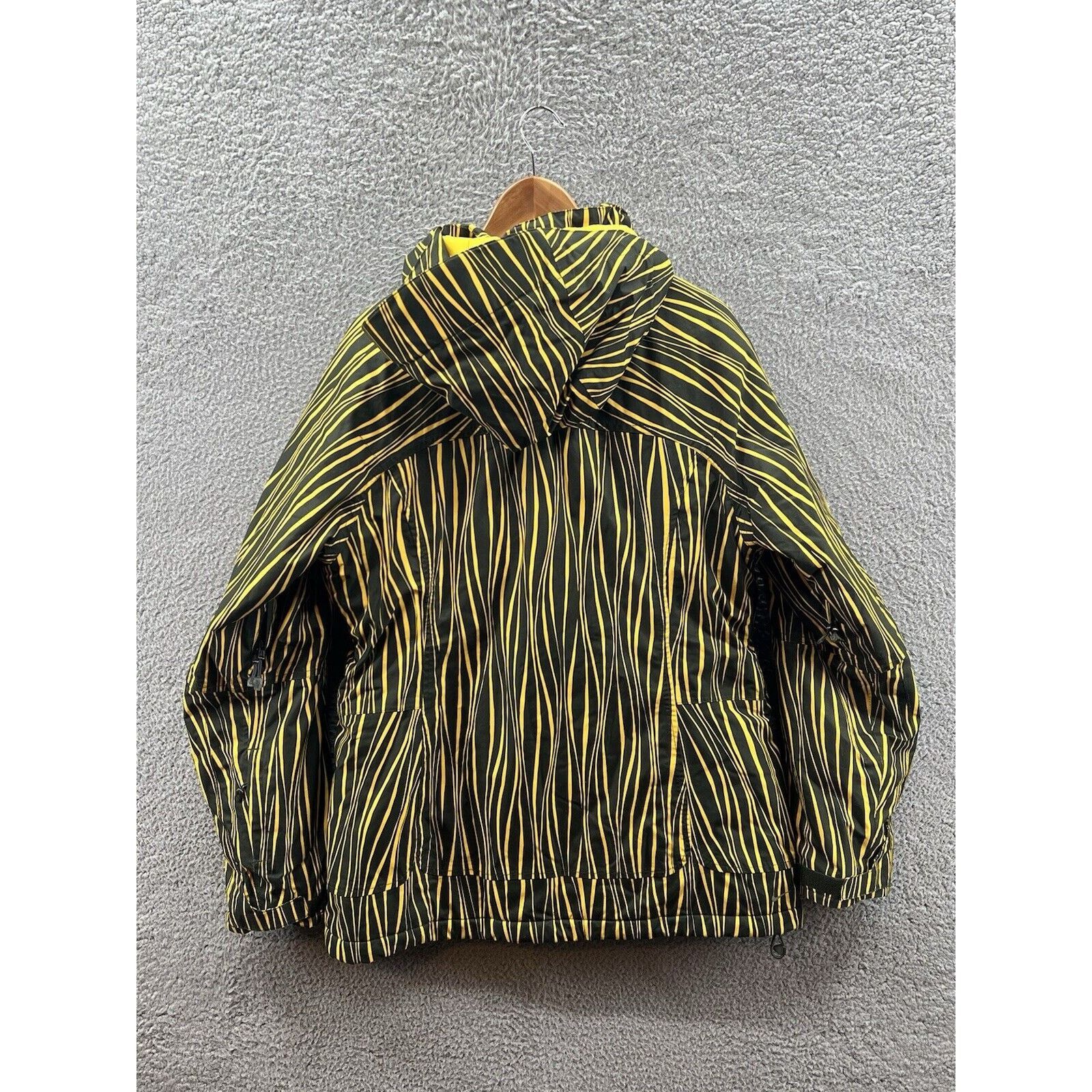 Nike ACG Nike ACG Ski Outer Layer 3 Jacket Green Yellow Womens Medium Size M / US 6-8 / IT 42-44 - 2 Thumbnail