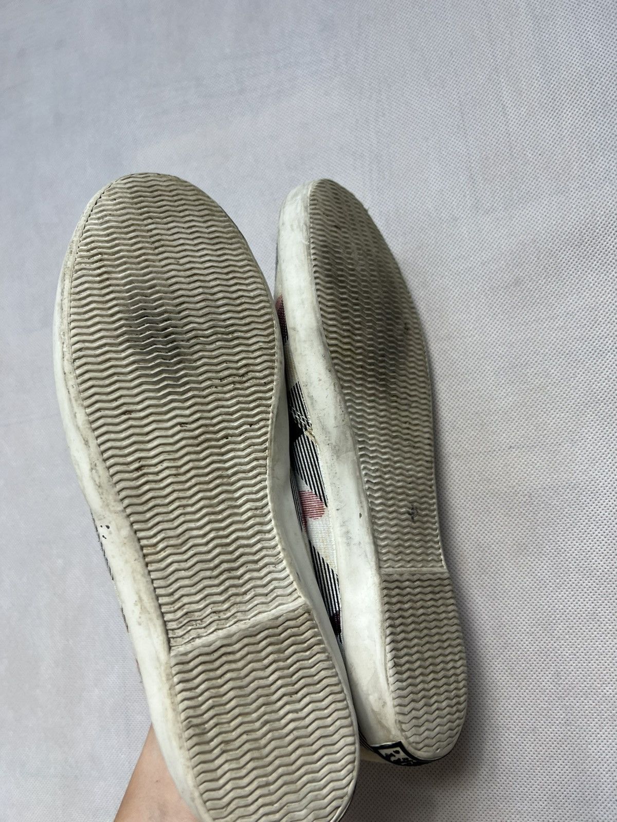 Burberry Shoes Burberry heart patterns Size US 8.5 / IT 38.5 - 6 Thumbnail