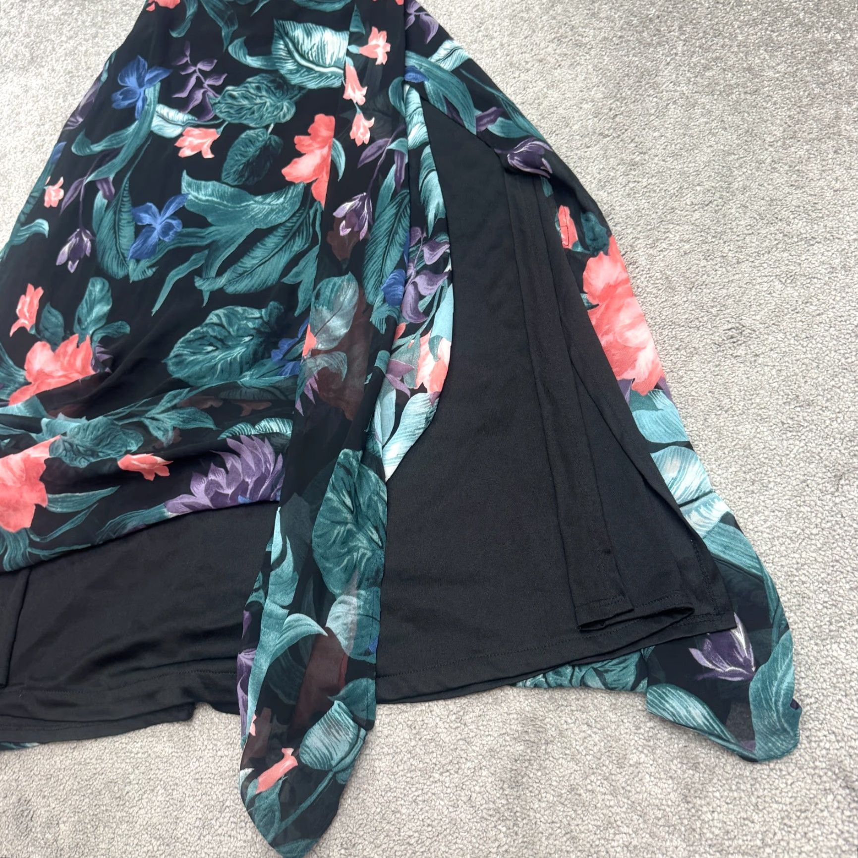 Lulus Lulus Maxi Dress Backless Sheer Overlay Floral Multicolor Strappy Medium Womens Sundress Horizontal Slit, Bohemian, Flower, 90s? Size M / US 6-8 / IT 42-44 - 7 Thumbnail