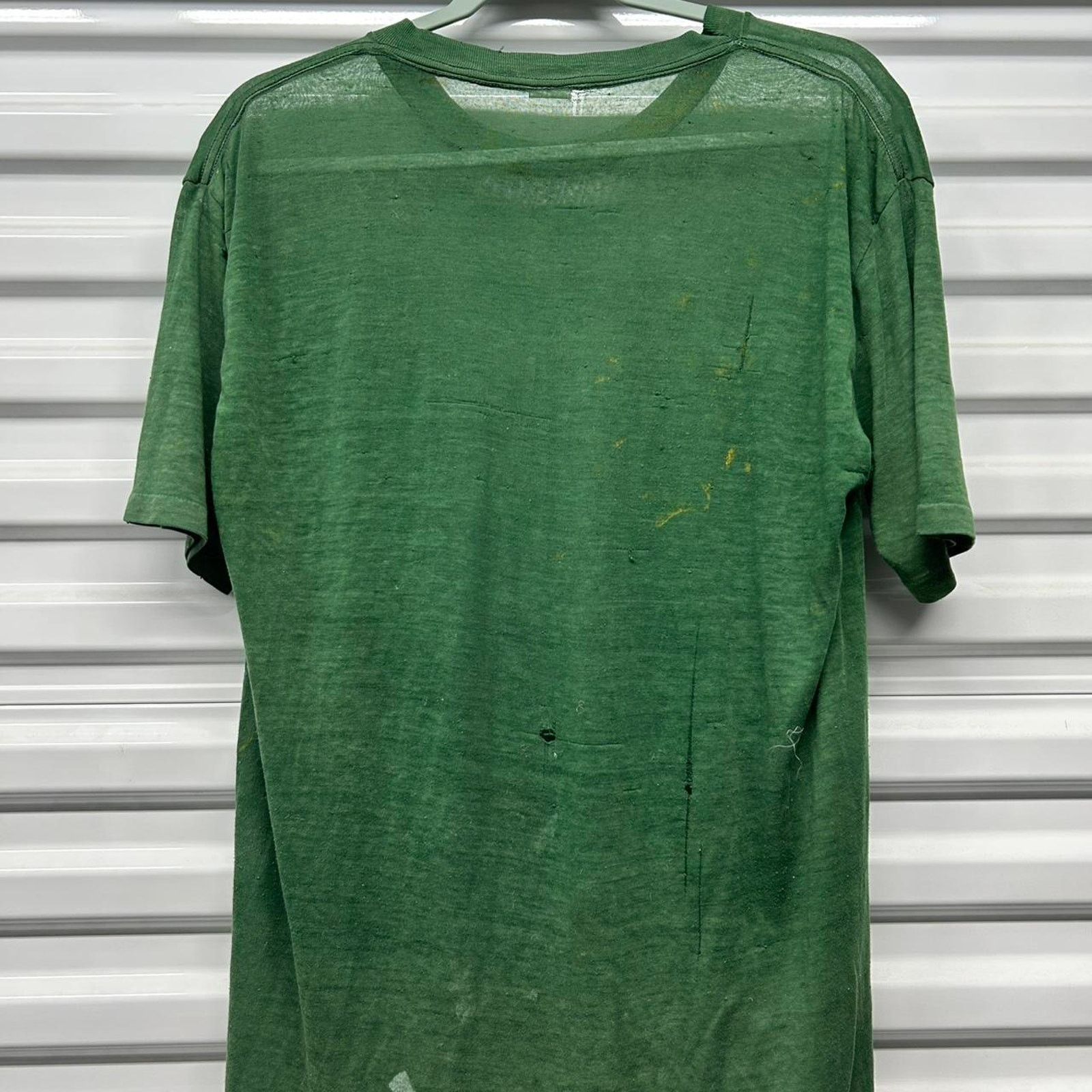 Other VTG 80s Distress/Thrash/Super Thin Oakland A's t-shirt Size US XL / EU 56 / 4 - 6 Thumbnail