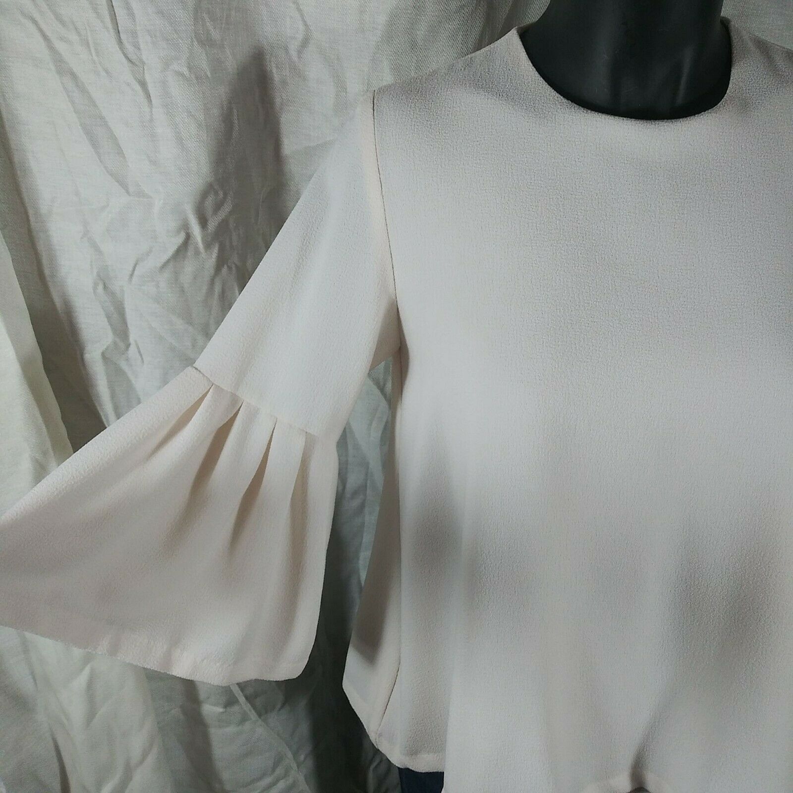 Vintage Olivaceous Blouse Women's Small - Ivory - Bell Sleeve Size S / US 4 / IT 40 - 4 Thumbnail