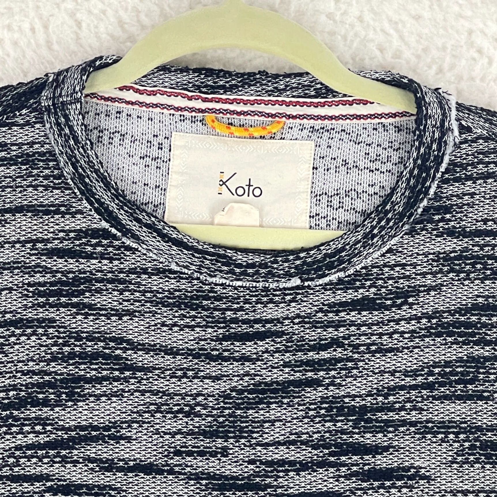 Anthropologie Anthropologie Koto Shirt Womens Medium Black Heathered Long Sleeve Crew Neck Pullover Blouse Size M / US 6-8 / IT 42-44 - 3 Thumbnail