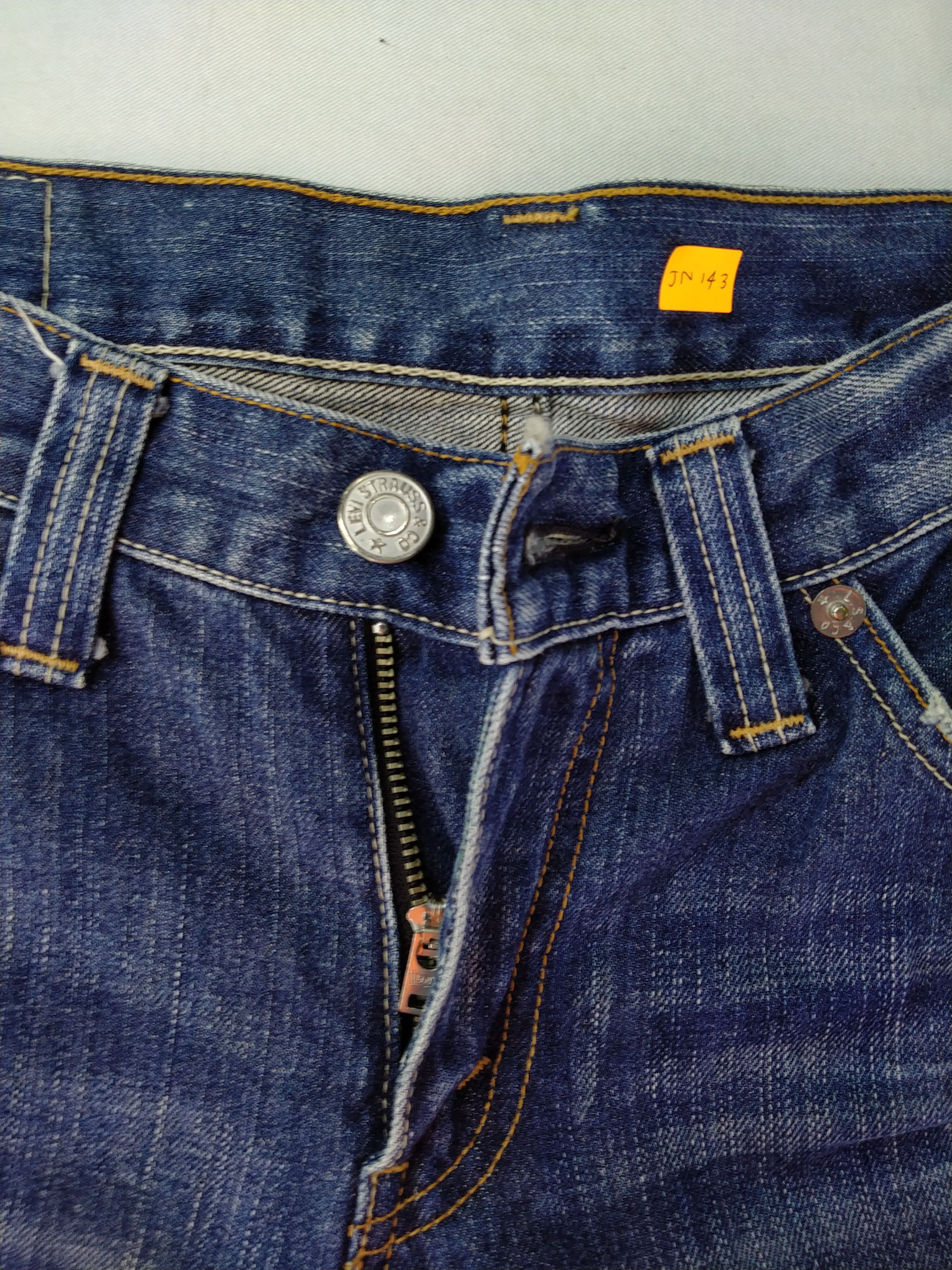 Levi's Distressed Levi's 708 Ripped Denim 34x33.5 -JN143 Size US 34 / EU 50 - 5 Thumbnail