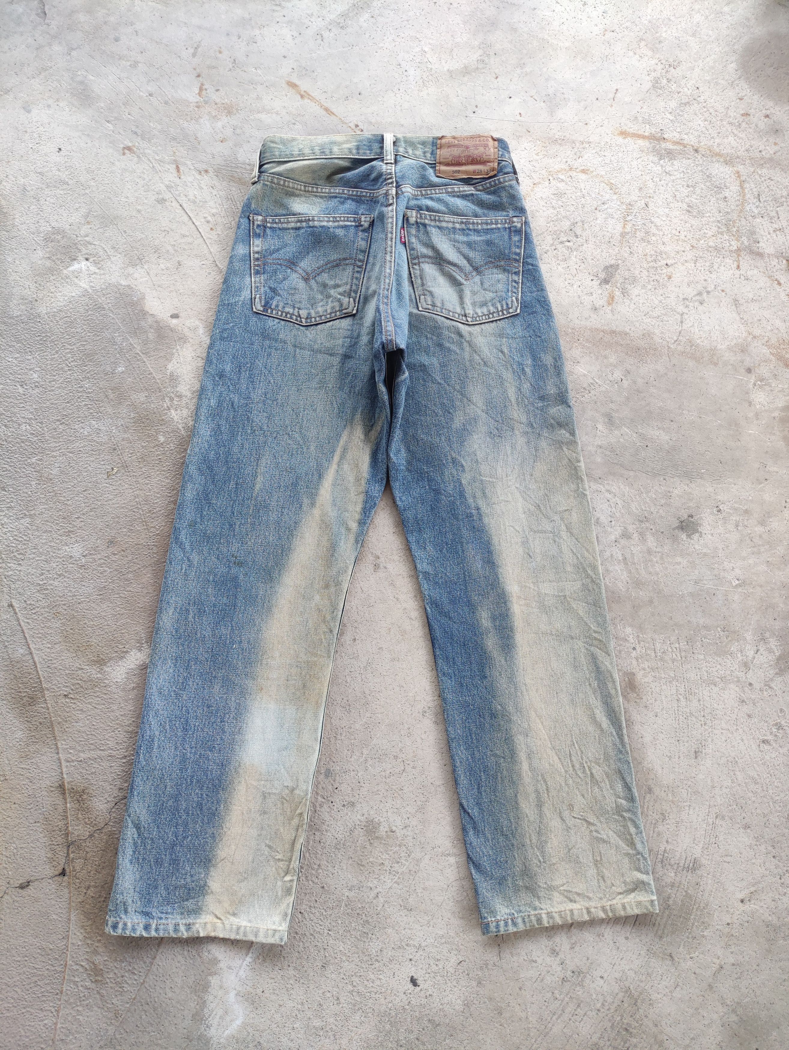 Vintage Levis 502 Jean Rusty distressed Faded Denim