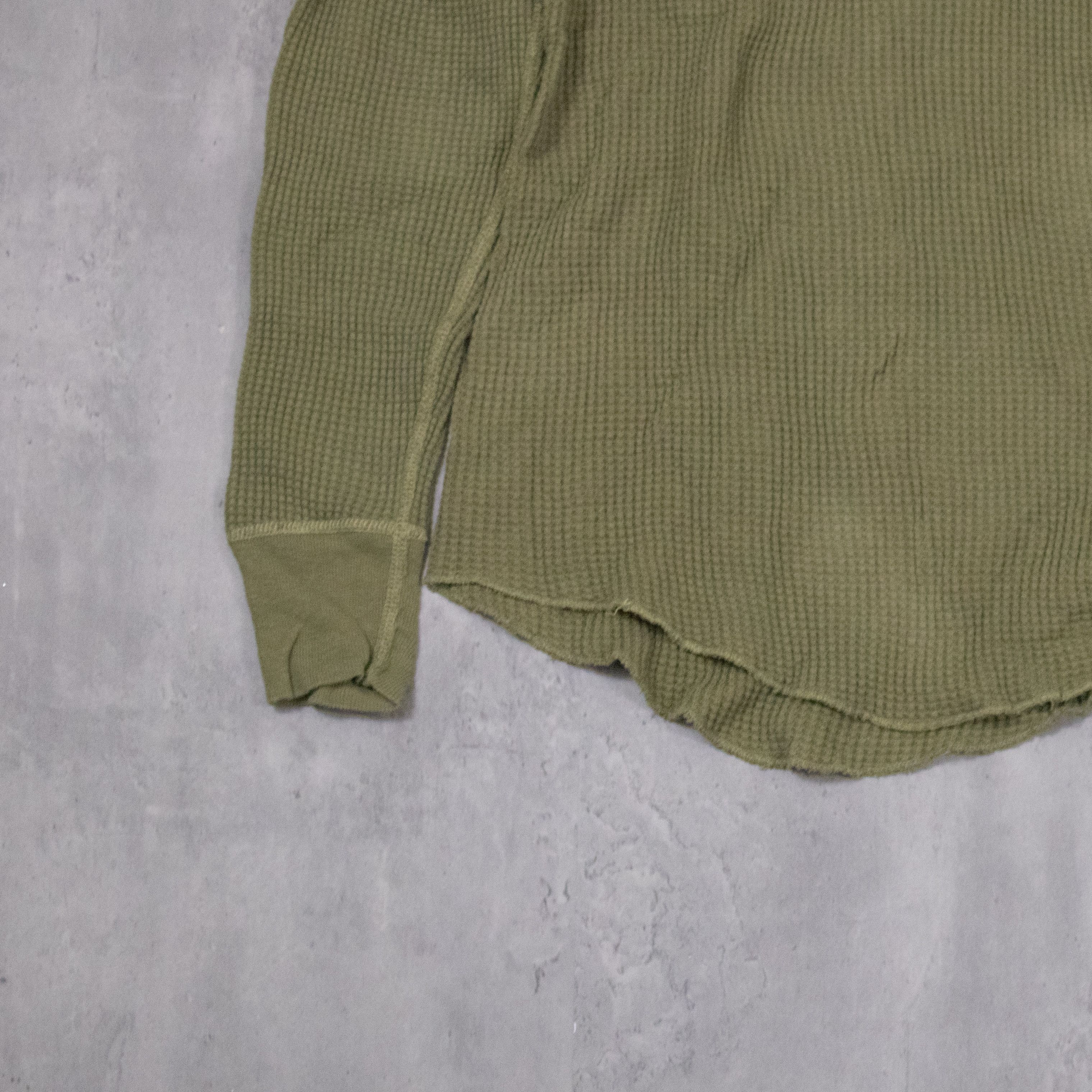 Vintage Vintage 1990’s Waffle Long Sleeve Green Thermal T-Shirt Size US S / EU 44-46 / 1 - 5 Thumbnail