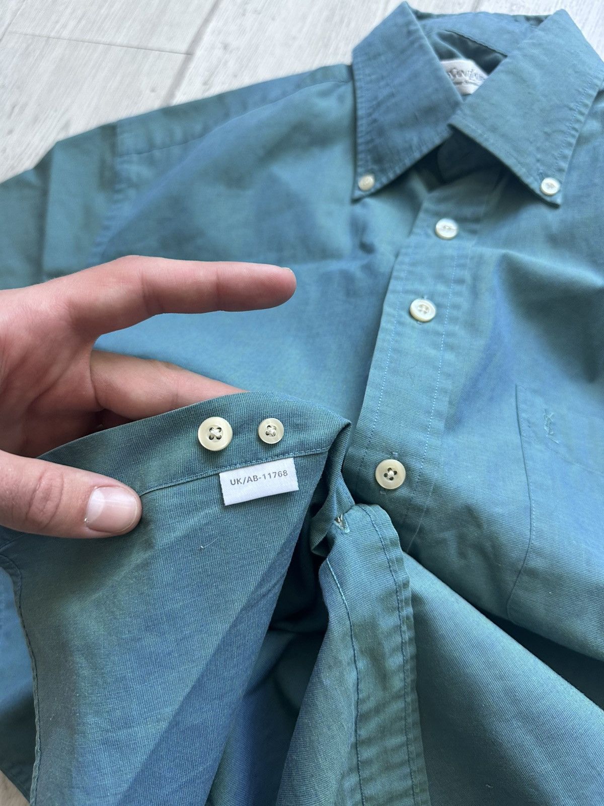 Yves Saint Laurent Yves Saint Laurent ysl short sleeve shirt button ups Size US M / EU 48-50 / 2 - 7 Thumbnail