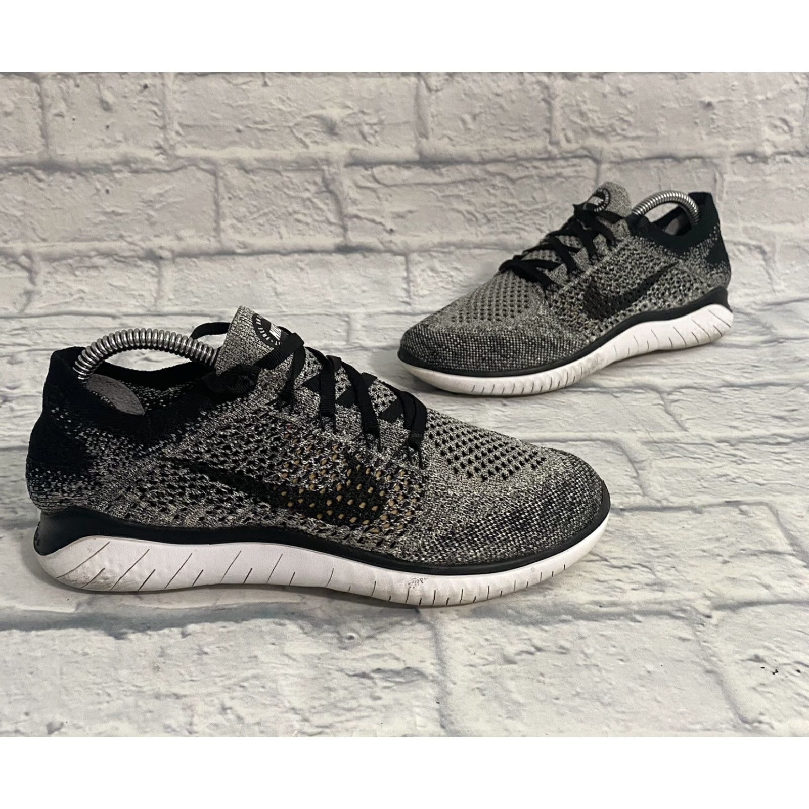 Nike Nike Free RN Flyknit 2018 Oreo Sneaker Size US 6 / IT 36 - 2 Thumbnail