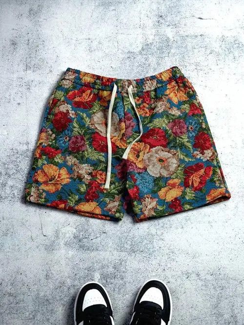 Jean × Vintage VIntage Fashion designer Floral shorts Size US 32 / EU 48 - 1 Thumbnail