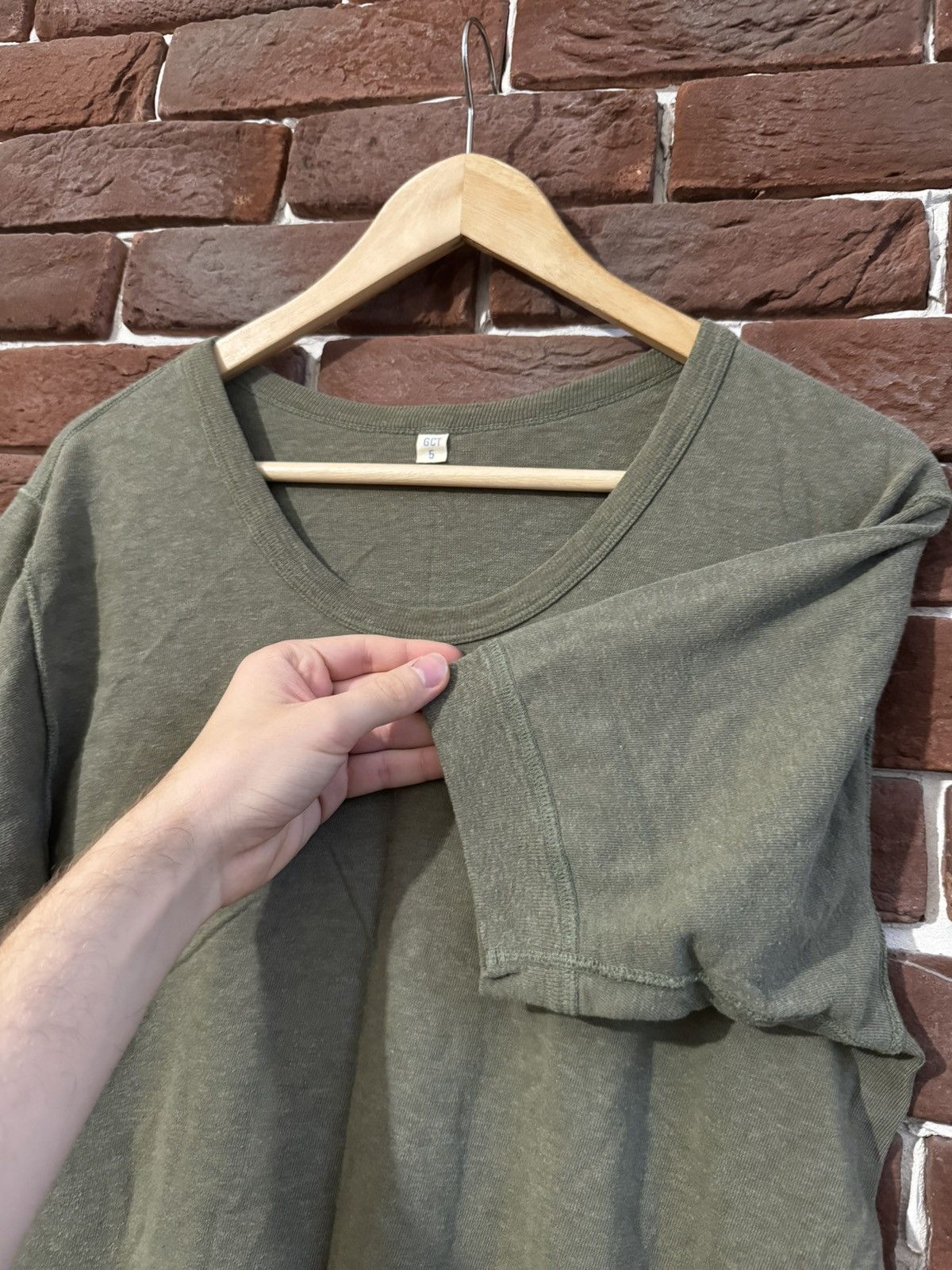 Vintage 70s Vintage Rare Colour Military Green Blank Sweatshirt Crew Size US L / EU 52-54 / 3 - 6 Thumbnail