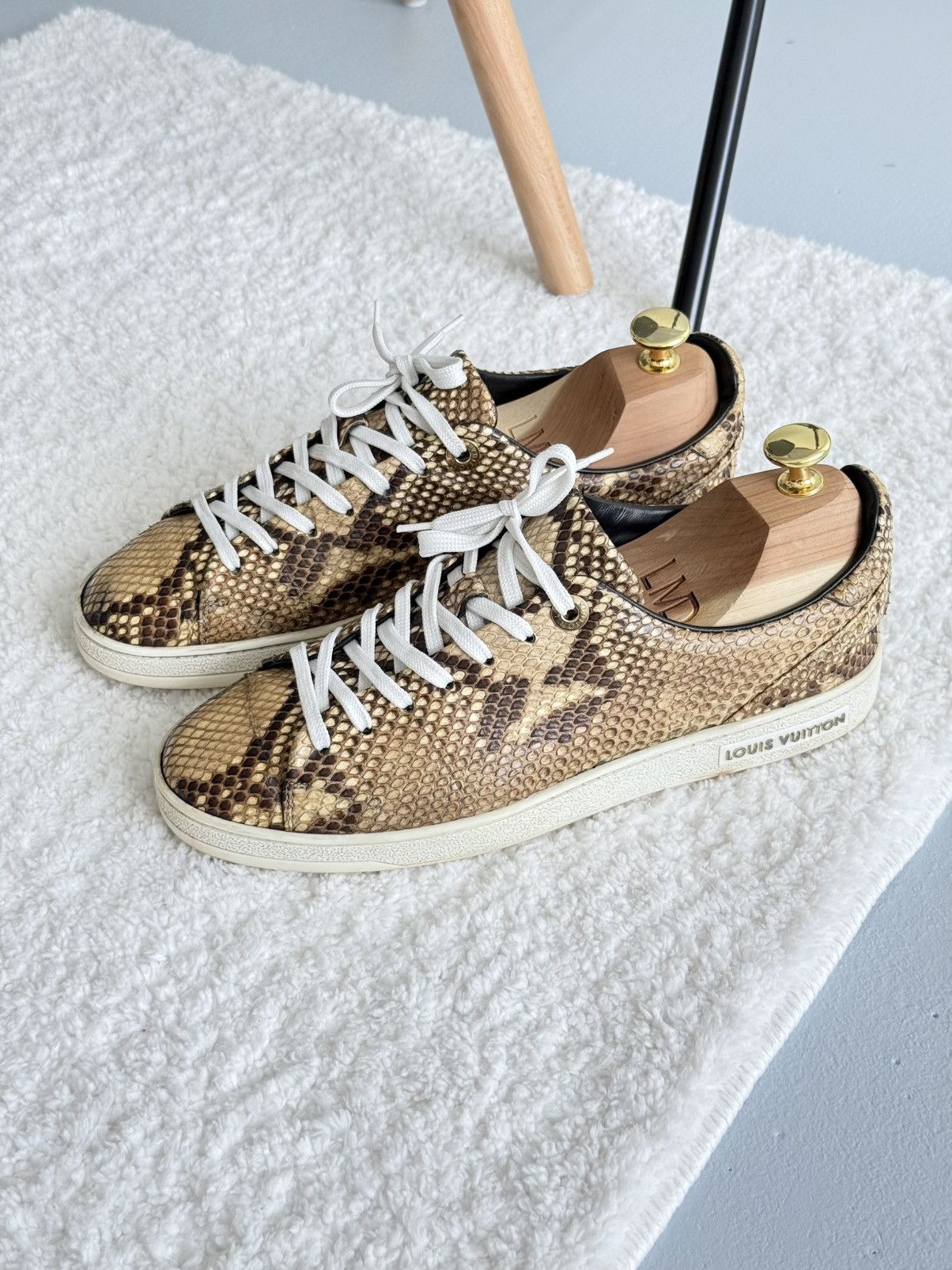 Louis Vuitton Louis Vuitton Style Python Leather Low Top Sneakers Size US 8 / IT 38 - 2 Thumbnail