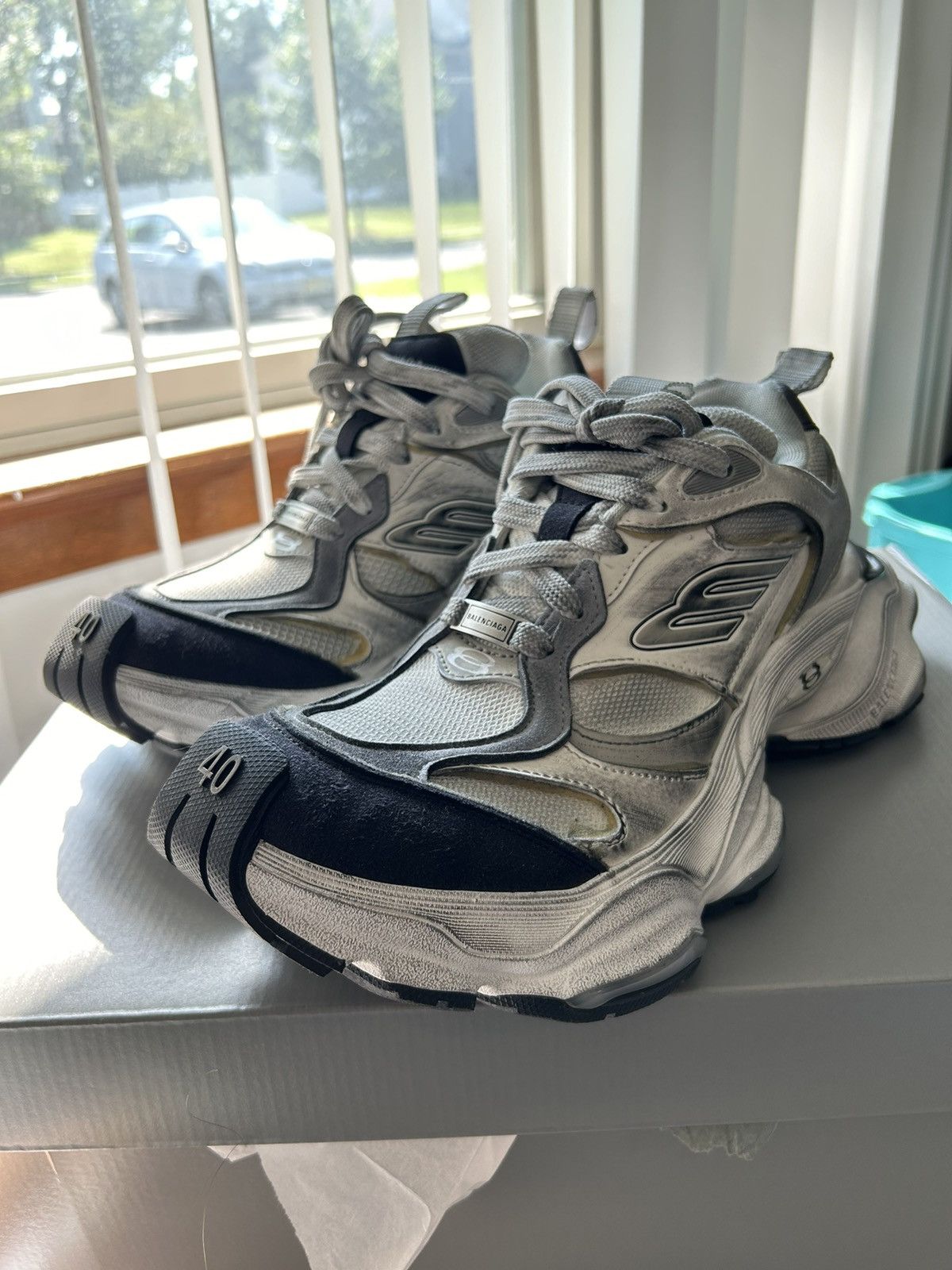 BALENCIAGA CARGO カーゴ グレー サイズ40 BALENCIAGA CARGO カーゴ ヴィンテージ加工ローカットスニーカー