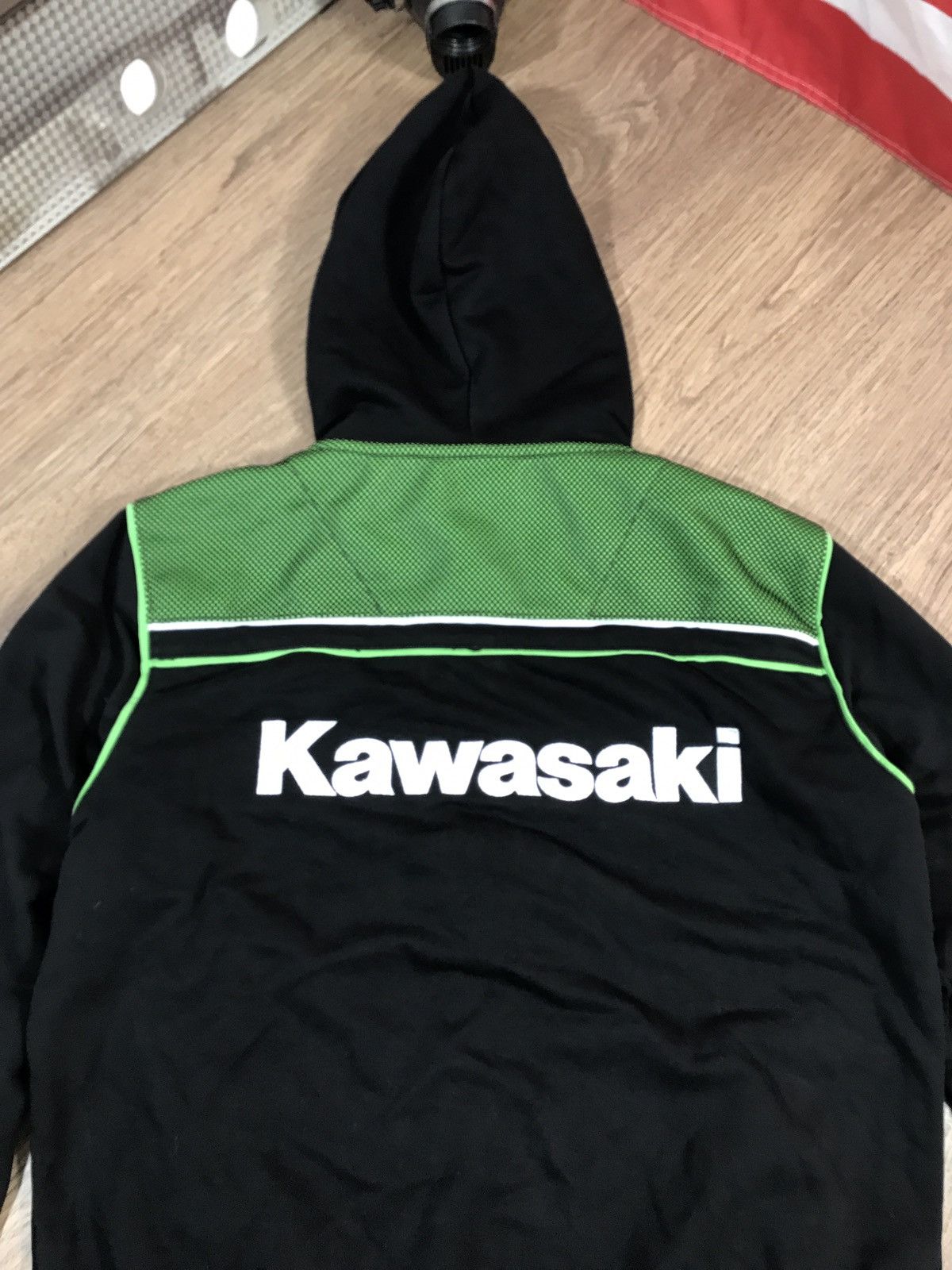 Vintage Vintage Y2k Kawasaki 💚🖤 Zip Hoodie Size US L / EU 52-54 / 3 - 9 Thumbnail