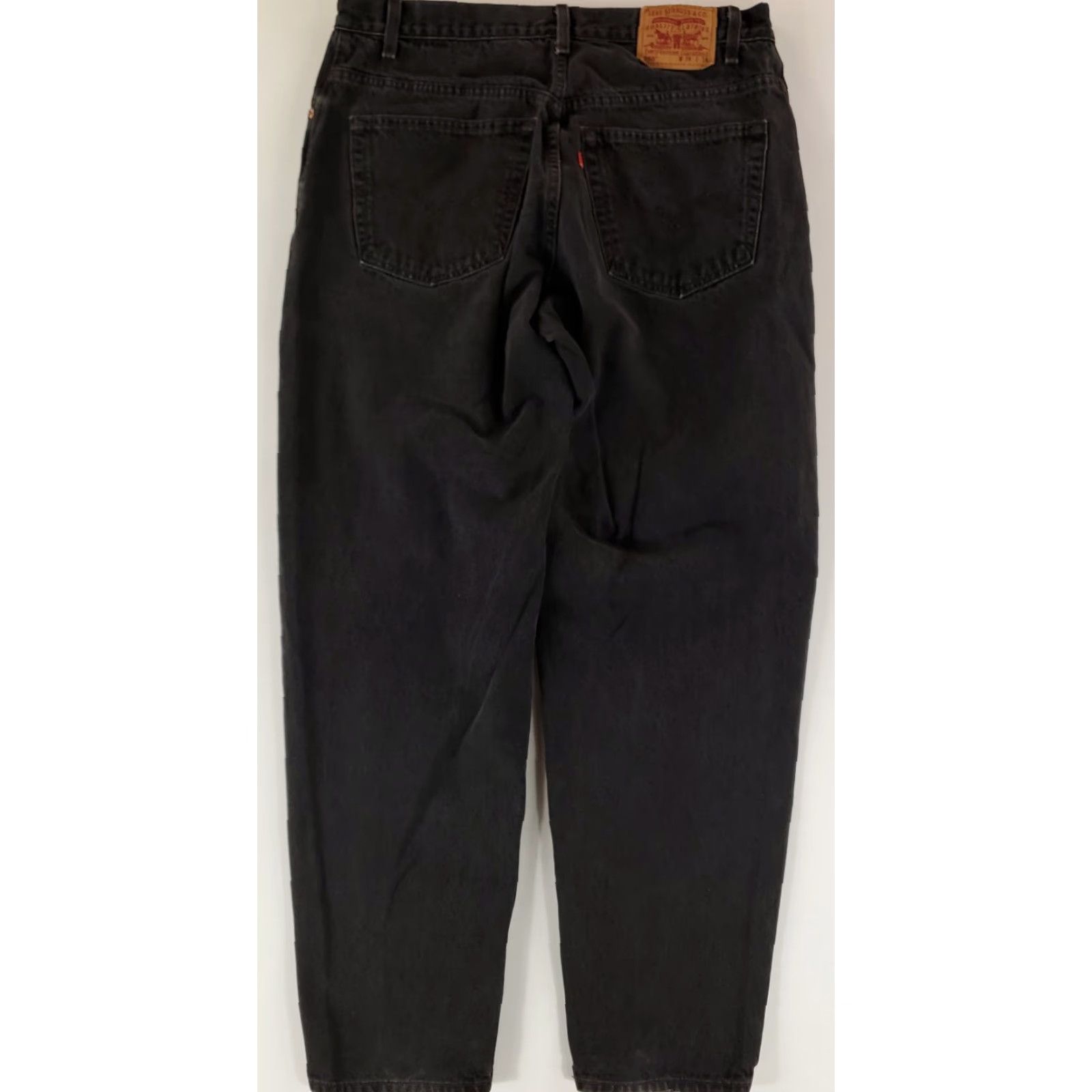 Levi's VINTAGE Levi's 560 Jeans Men Black 90s Loose Tapered 36x34 38x34 Actual Inseam 33 Size US 36 / EU 52 - 2 Thumbnail
