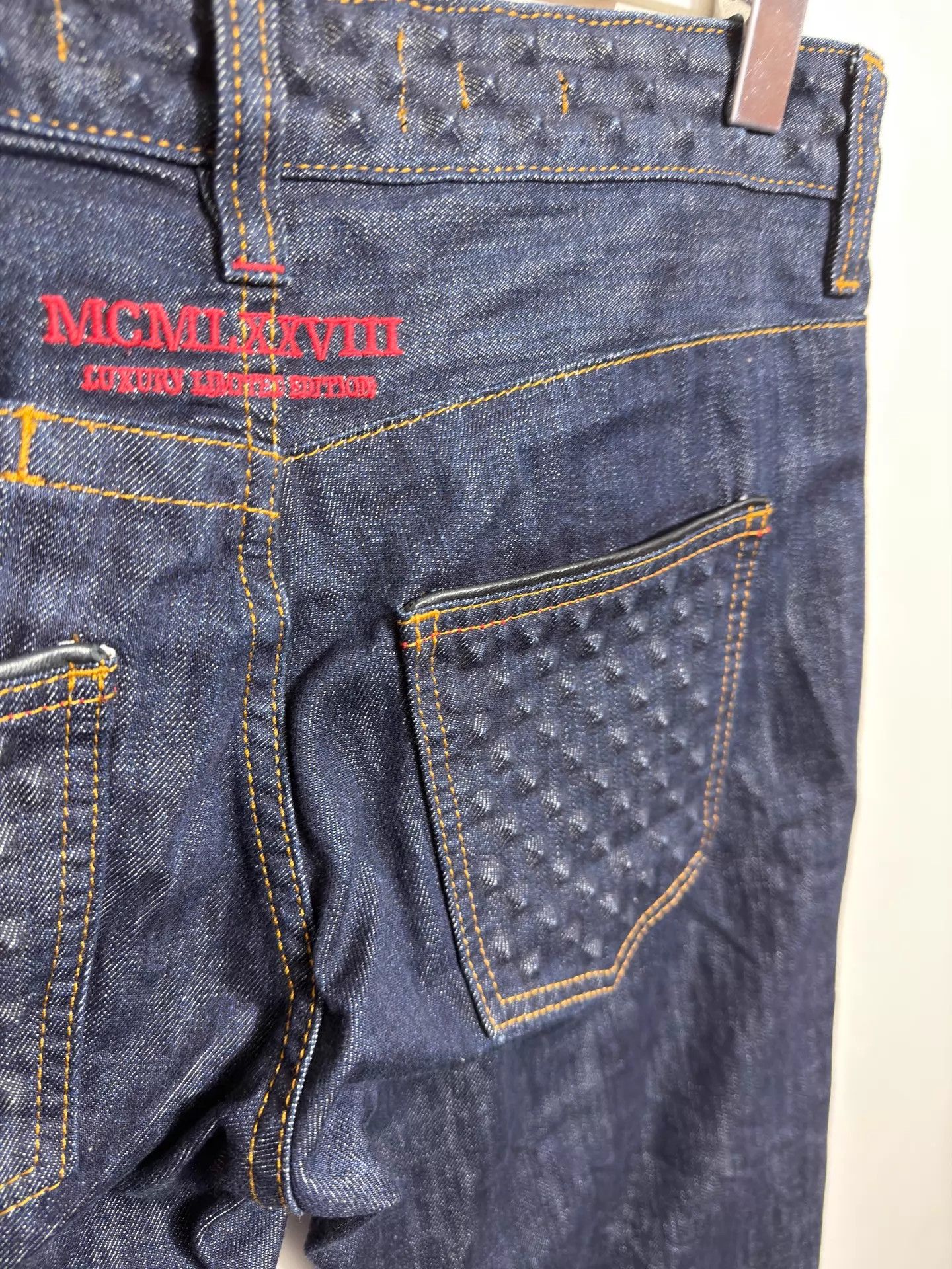 Philipp Plein Philipp Plein Low-Rise Slim Heavyweight Jeans 30/32/33/34 Size US 30 / EU 46 - 5 Thumbnail