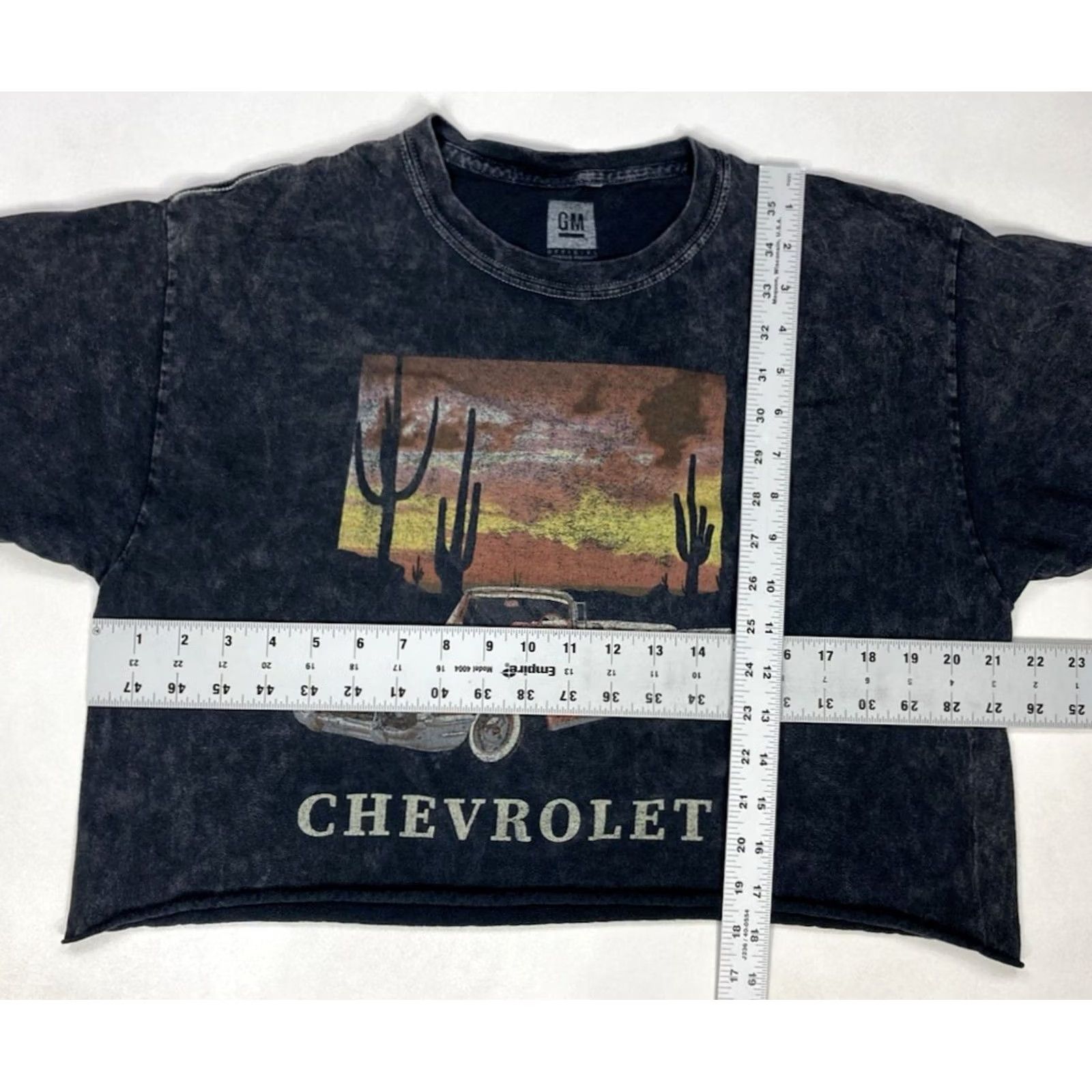 Vintage GM Chevrolet Crop Graphic T-shirt Women L Black Short Sleeve Crew Neck Pullover Casual Retro Cars Size L / US 10 / IT 46 - 5 Thumbnail