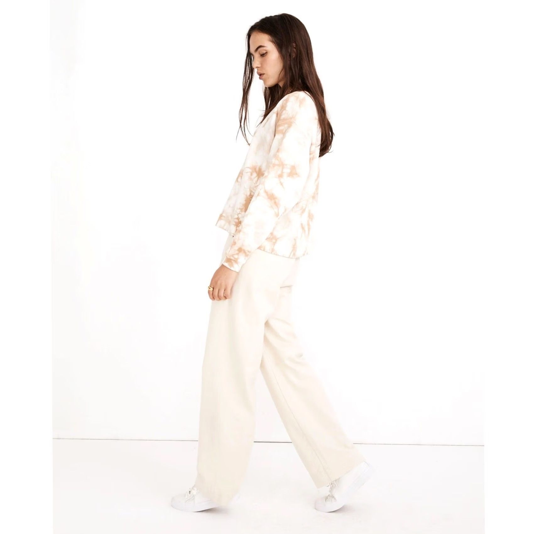 Madewell Madewell Tie-Dye Sweatshirt Crewneck Pullover (Re)sourced Cotton White Tan Sz S Women Long Sleeve Pullover Tan 100% Cotton Vintage? Size S / US 4 / IT 40 - 3 Thumbnail