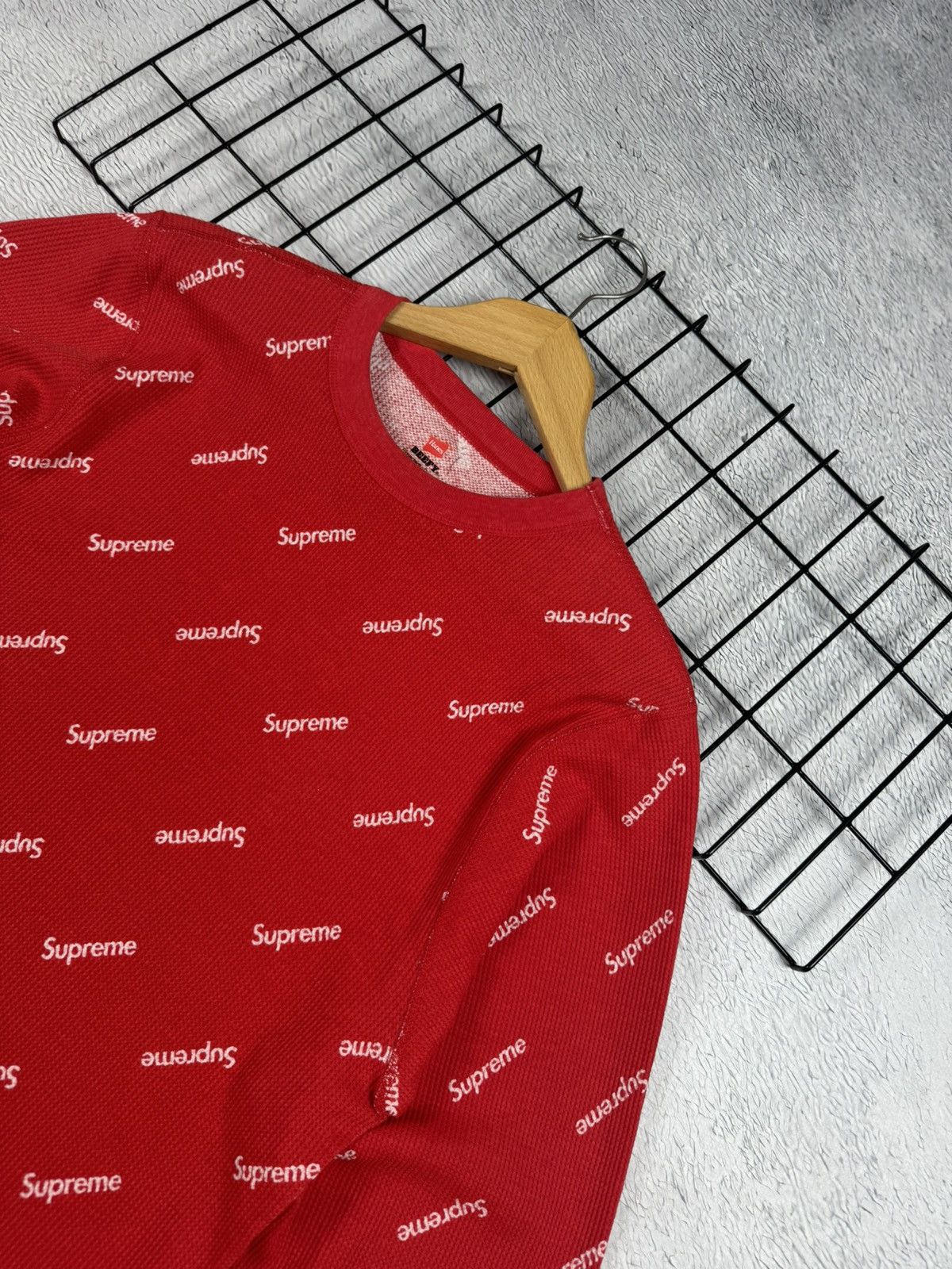 Hanes × Supreme × Vintage Supreme Hanes Monogram Longsleeve Streetweat y2k M size Size US M / EU 48-50 / 2 - 2 Thumbnail