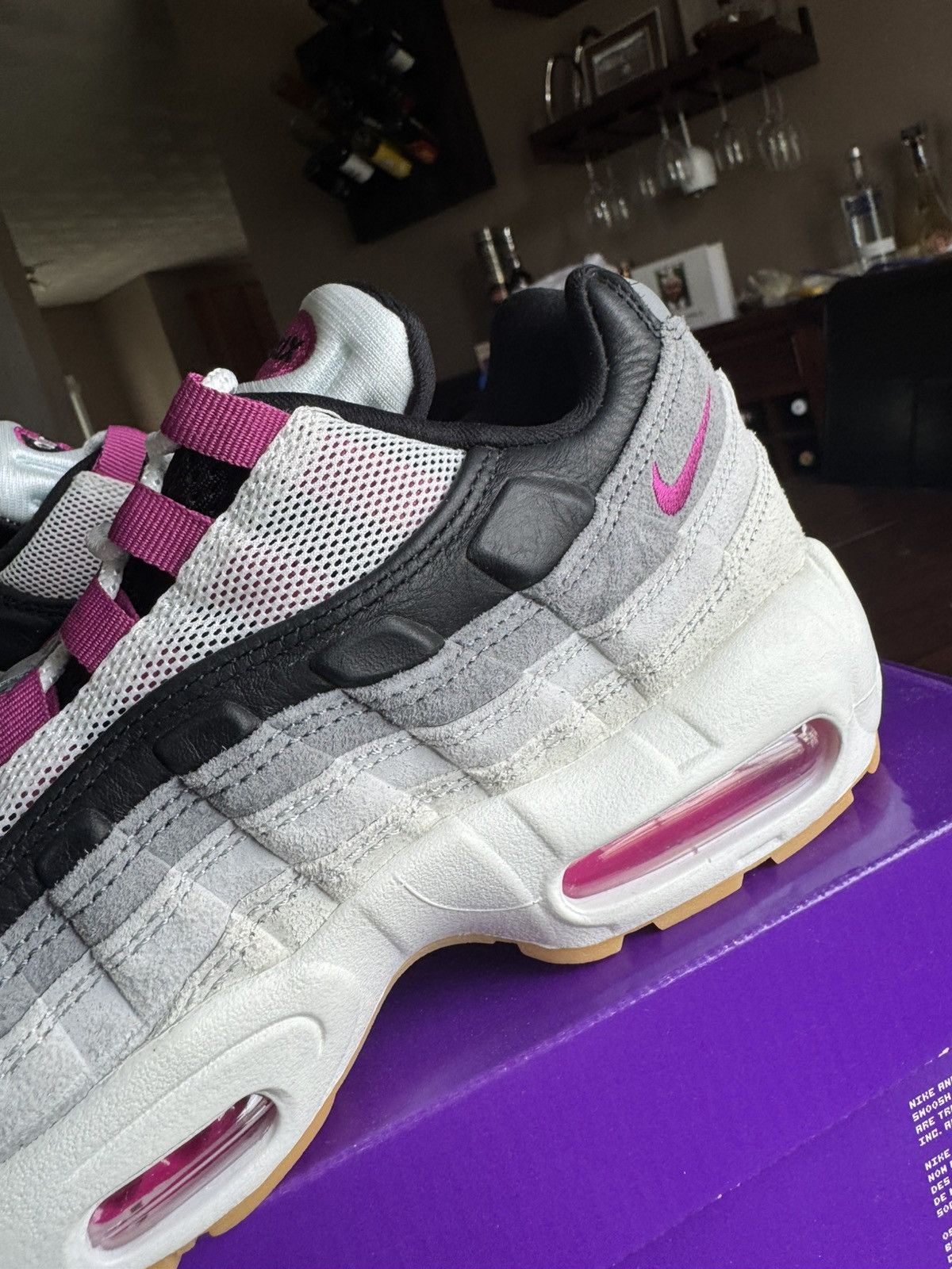 Nike Nike SB Air Max 95 Cactus Flower Size US 8.5 / EU 41-42 - 2 Thumbnail