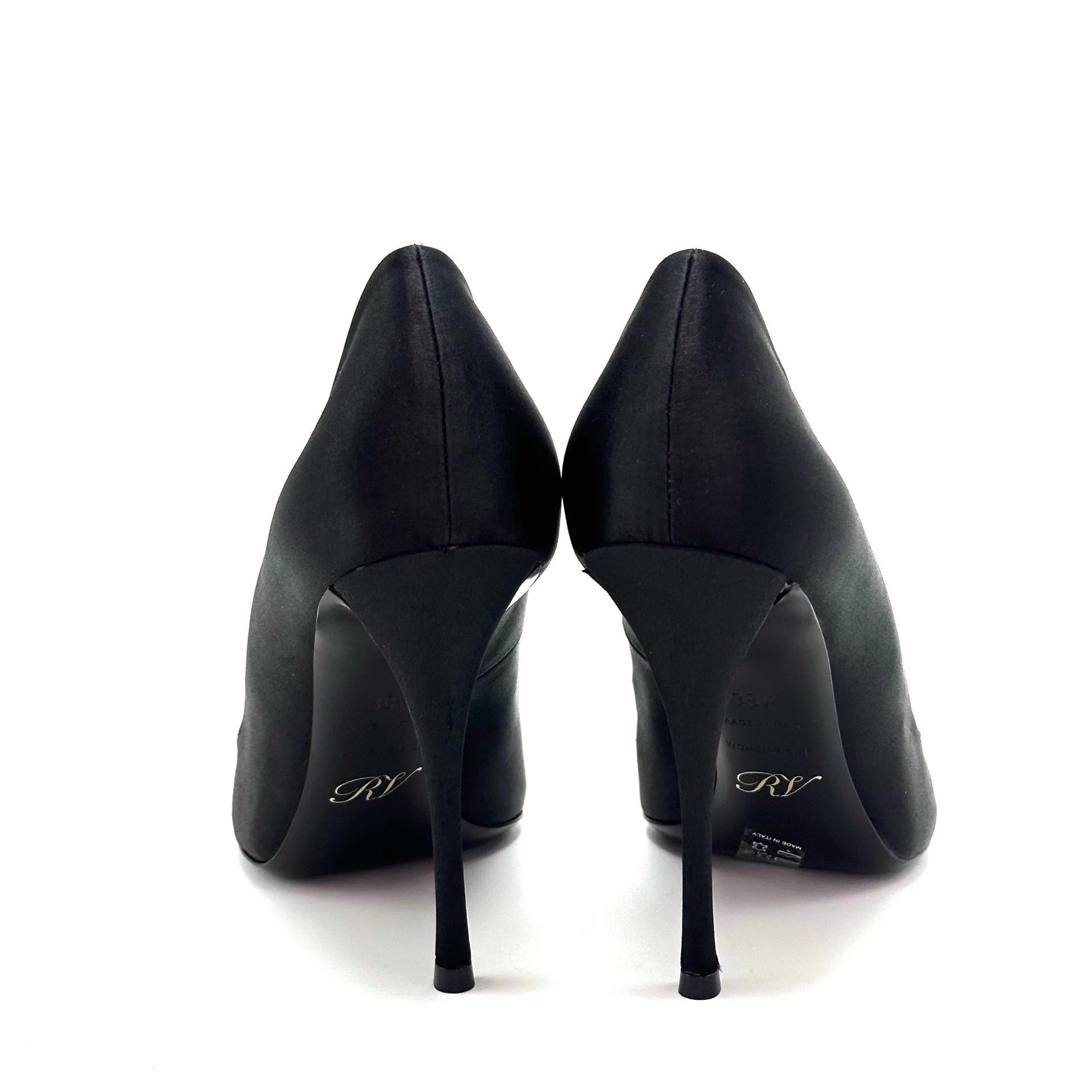 Roger Vivier Roger Vivier Black Crystal Heels 38.5 Size US 7.5 / IT 37.5 - 3 Thumbnail