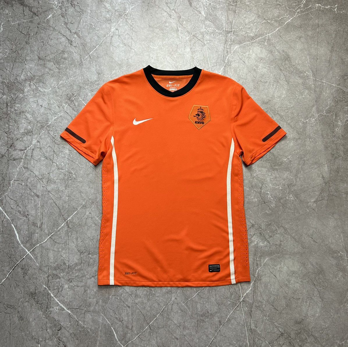 Nike × Vintage Nike Netherlands Embroidered Swoosh Dri Fit Soccer Jersey L Size US L / EU 52-54 / 3 - 1 Thumbnail