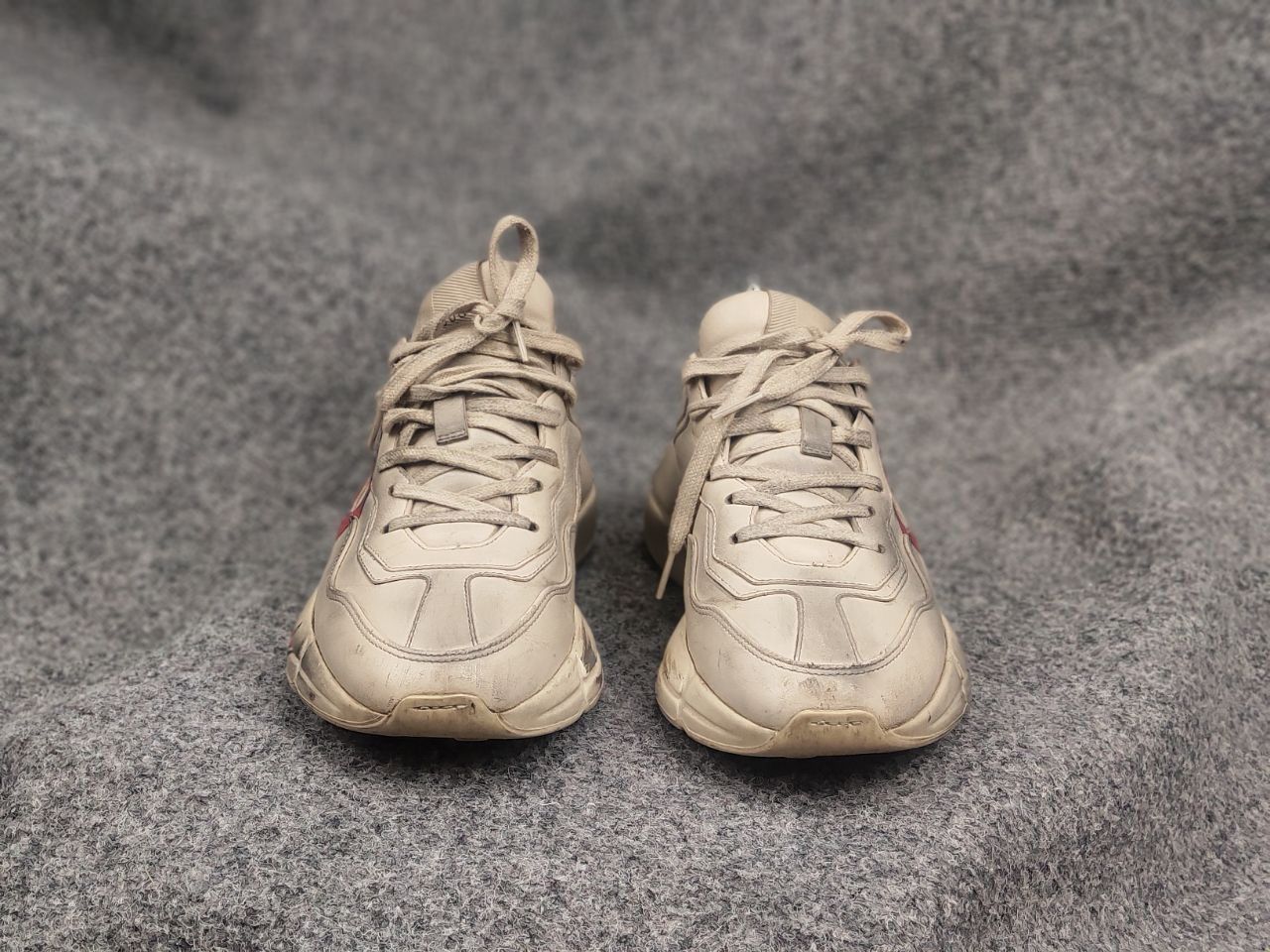 Gucci Gucci Authentic Cream Leather Mouth Print Rhyton Sneakers Size US 9 / IT 39 - 9 Thumbnail