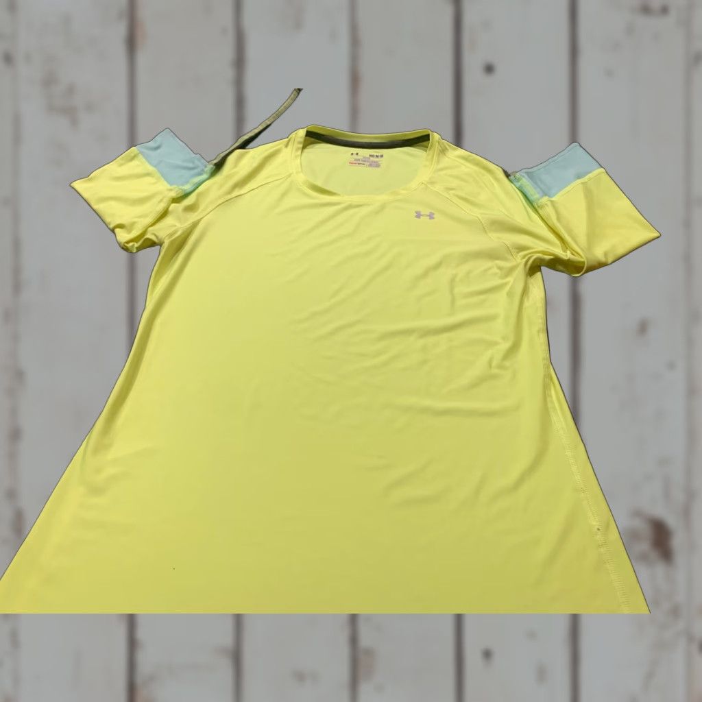 Under Armour Under Armour HeatGear Women's Medium Yellow Long Sleeve Crew Neck Performance T-Shirt Size M / US 6-8 / IT 42-44 - 1 Thumbnail