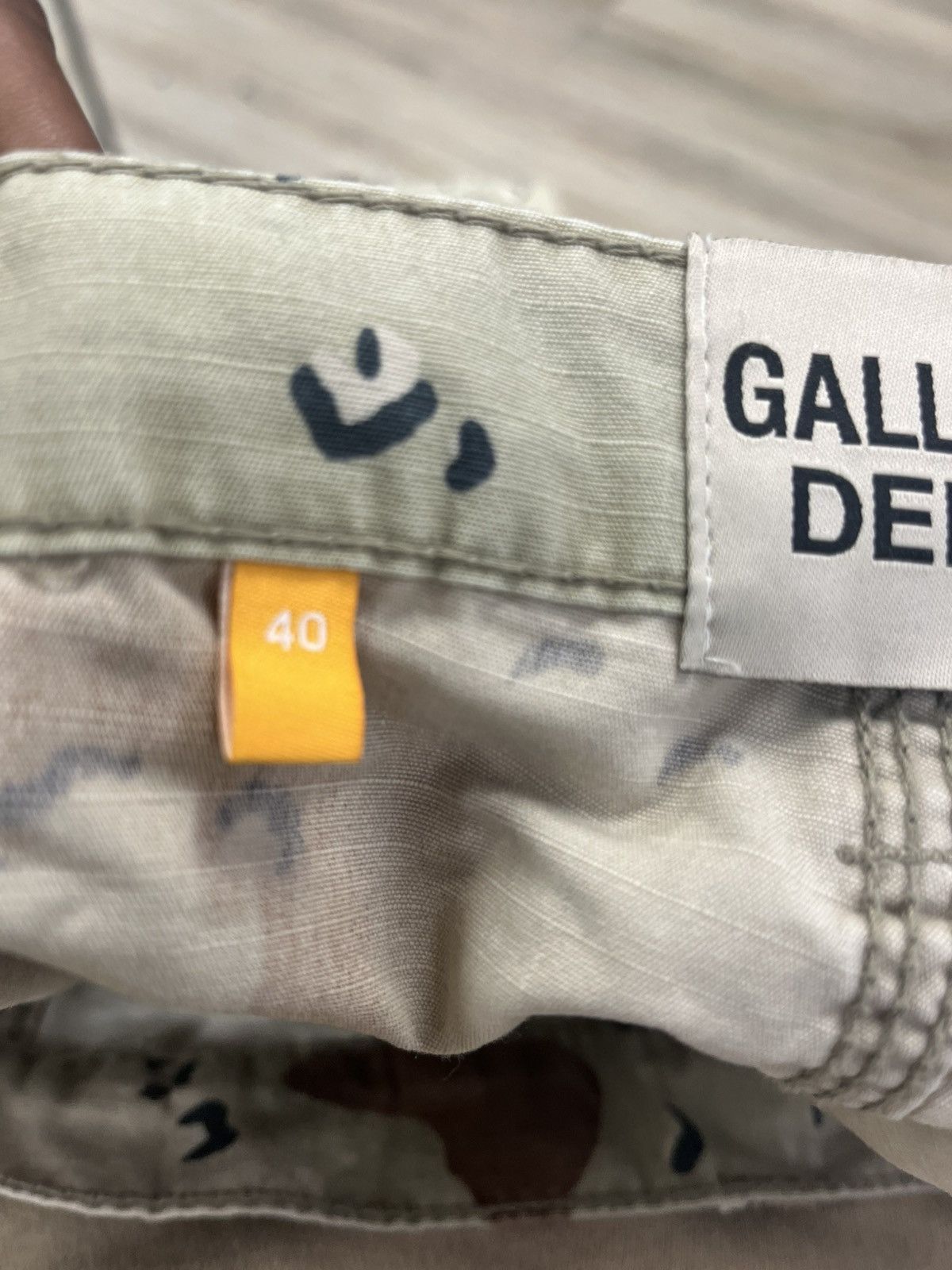 Gallery Dept. Gallery Dept Camo Flare Pants Size US 40 / EU 56 - 3 Thumbnail