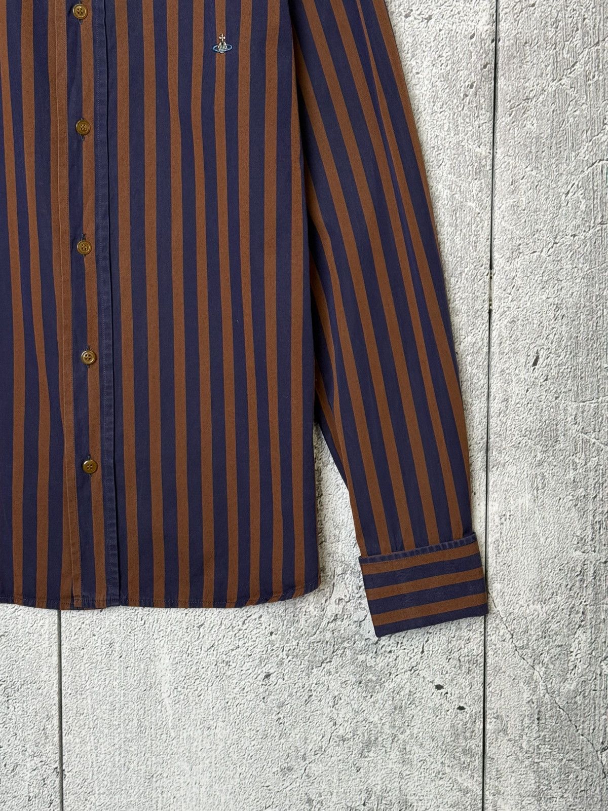 Vivienne Westwood Vivienne Westwood Striped Button Shirt Orb Logo Long Sleeve Size US XL / EU 56 / 4 - 4 Thumbnail