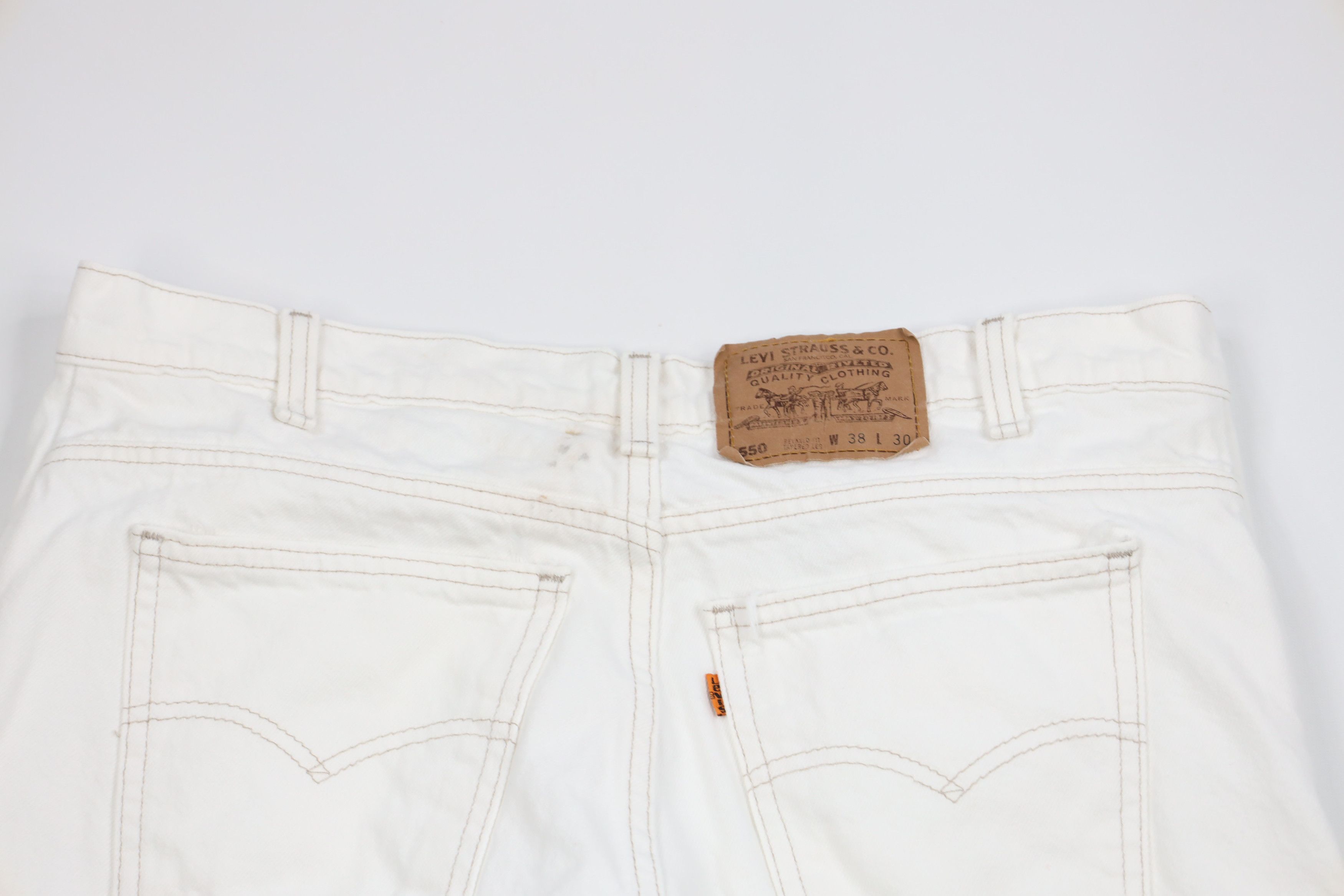 Levi's × Vintage Vintage 90s Levis 550 Orange Tab Fit Tapered Leg Jeans White Size 38 - 12 Thumbnail
