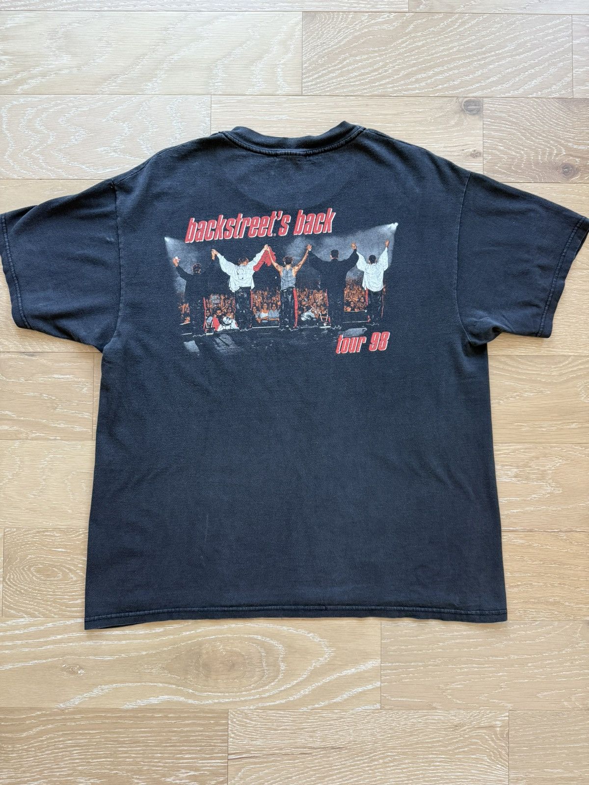 Vintage Vintage Backstreet Boys Backstreet’s Back ‘98 Tour Size US L / EU 52-54 / 3 - 7 Thumbnail