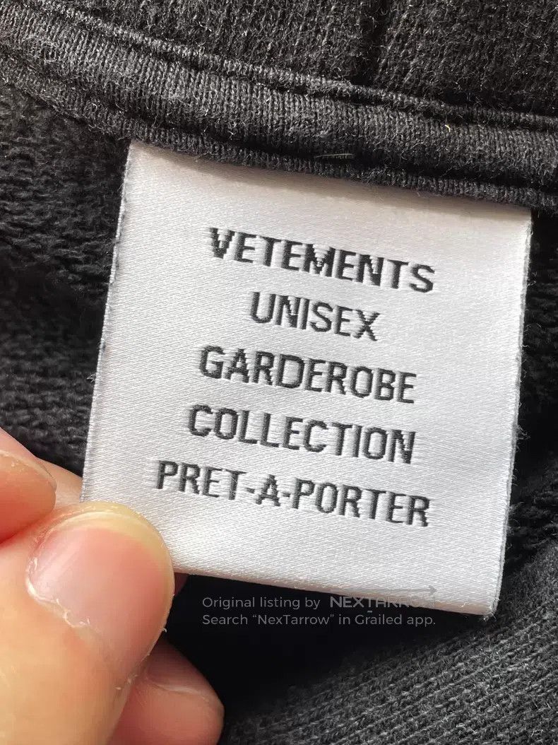Vetements VETEMENTS Cursive Lettering Black Hoodie Size US M / EU 48-50 / 2 - 3 Thumbnail
