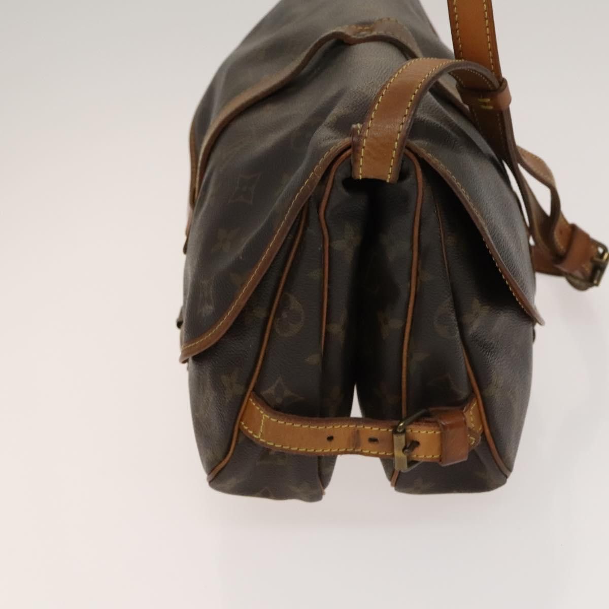 Louis Vuitton LOUIS VUITTON Monogram Saumur 30 Shoulder Bag M42256 Size ONE SIZE - 4 Thumbnail