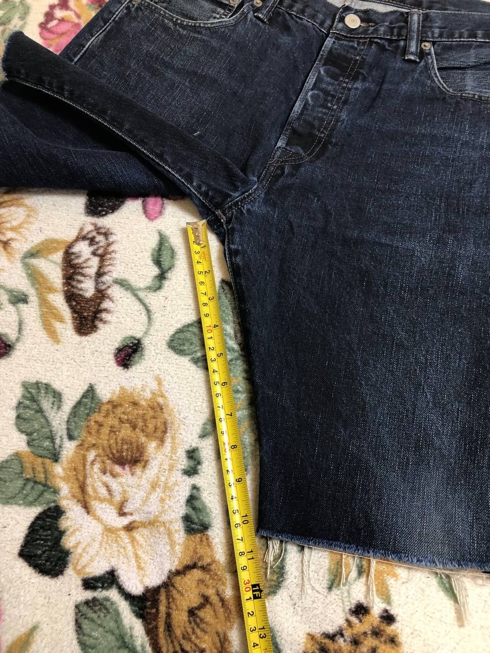 Levi's Levis 501 Classic Straight Jeans shorts Size US 34 / EU 50 - 13 Thumbnail