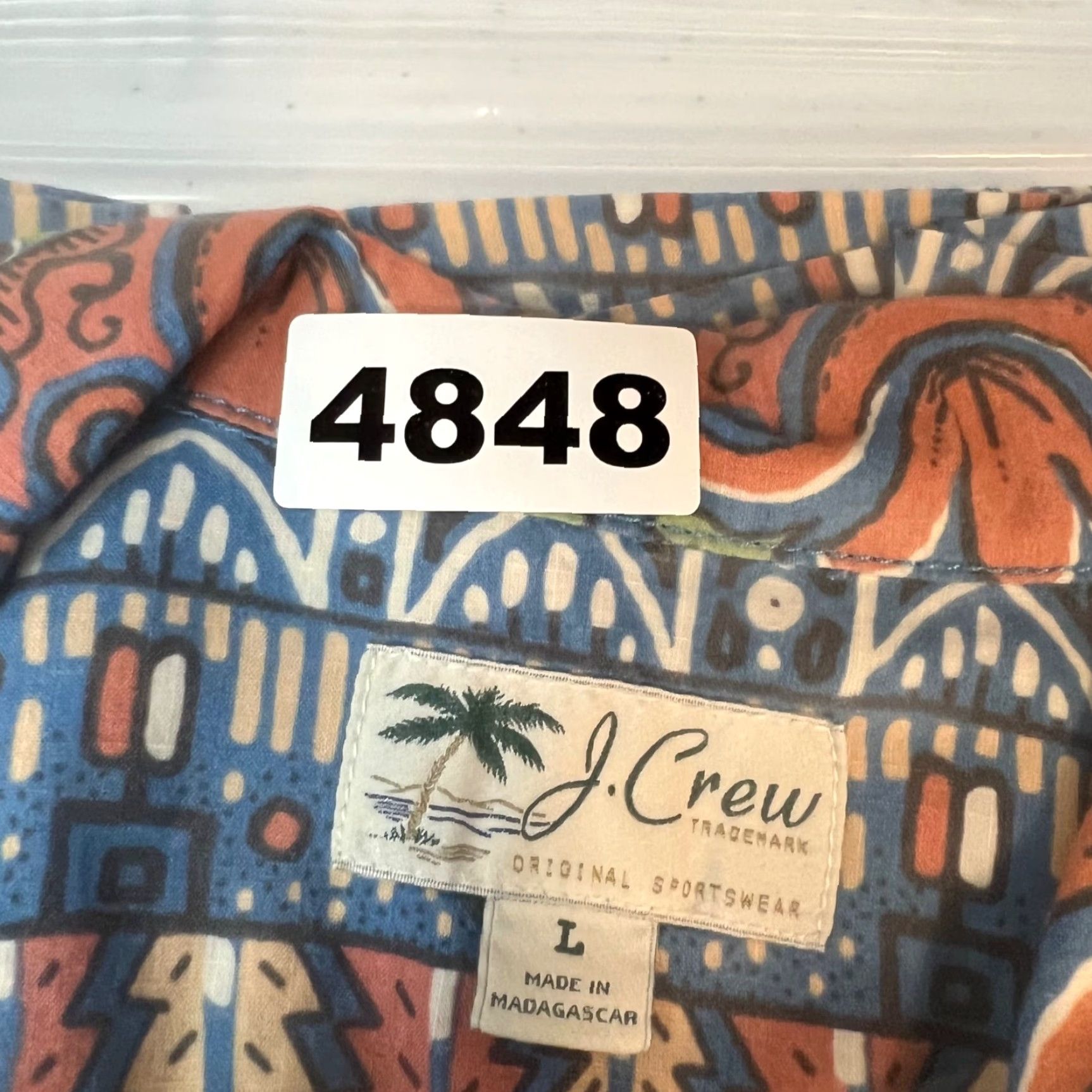 J.Crew J.Crew Button-Up Shirt Tribal Print Short Sleeve Mens Large 100% Cotton Blue Size US L / EU 52-54 / 3 - 8 Thumbnail