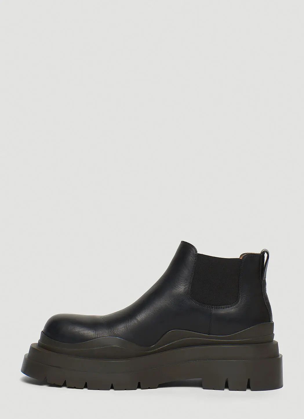 Bottega Veneta o1w1db10425 Tire Chelsea Ankle Boots in Black Size US 6 / EU 39 - 3 Thumbnail